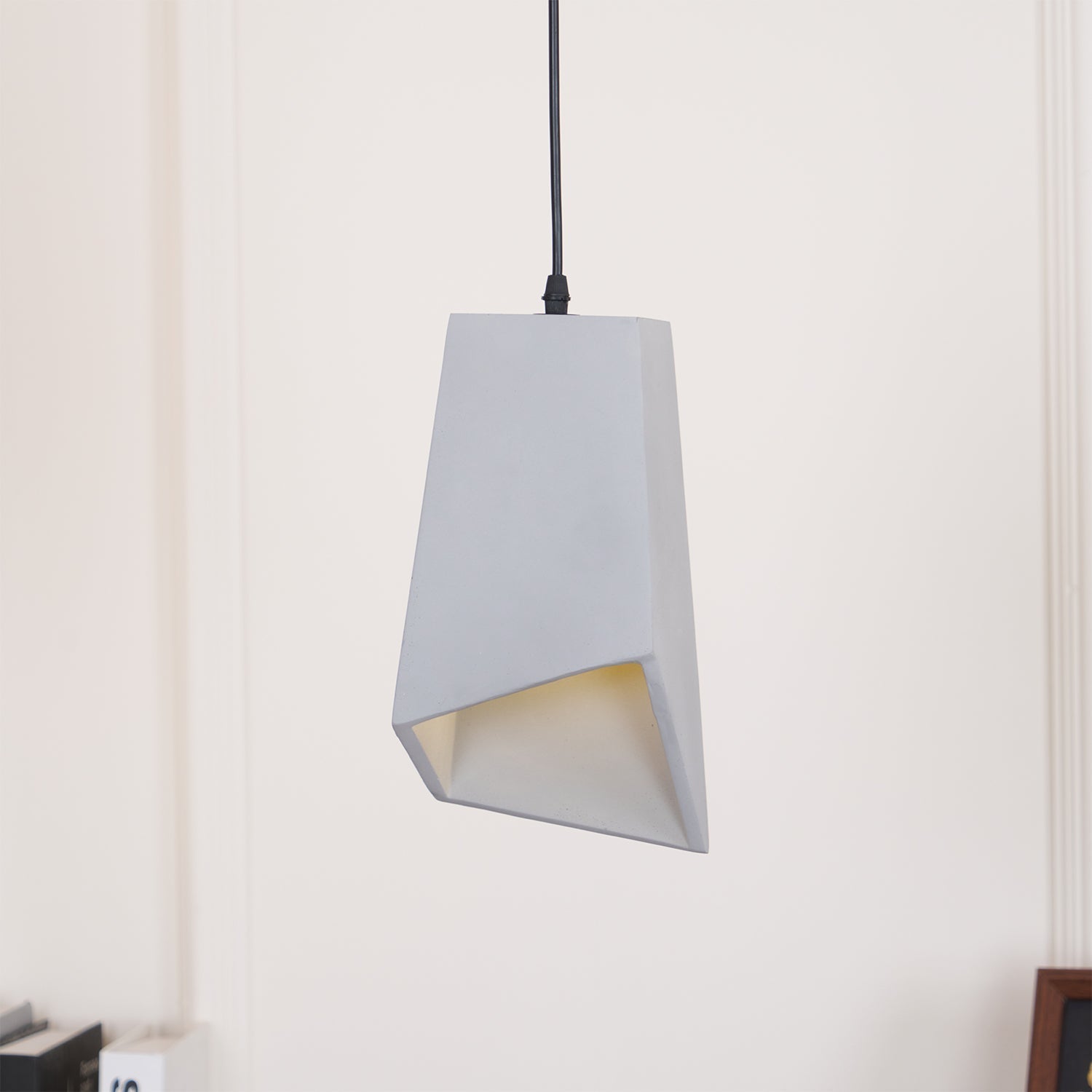 Gorgoya Pendant Light