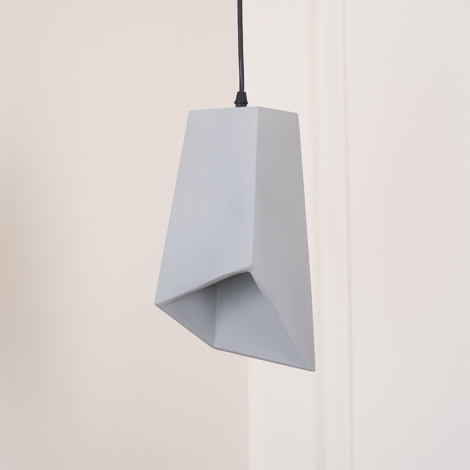 Gorgoya Pendant Light
