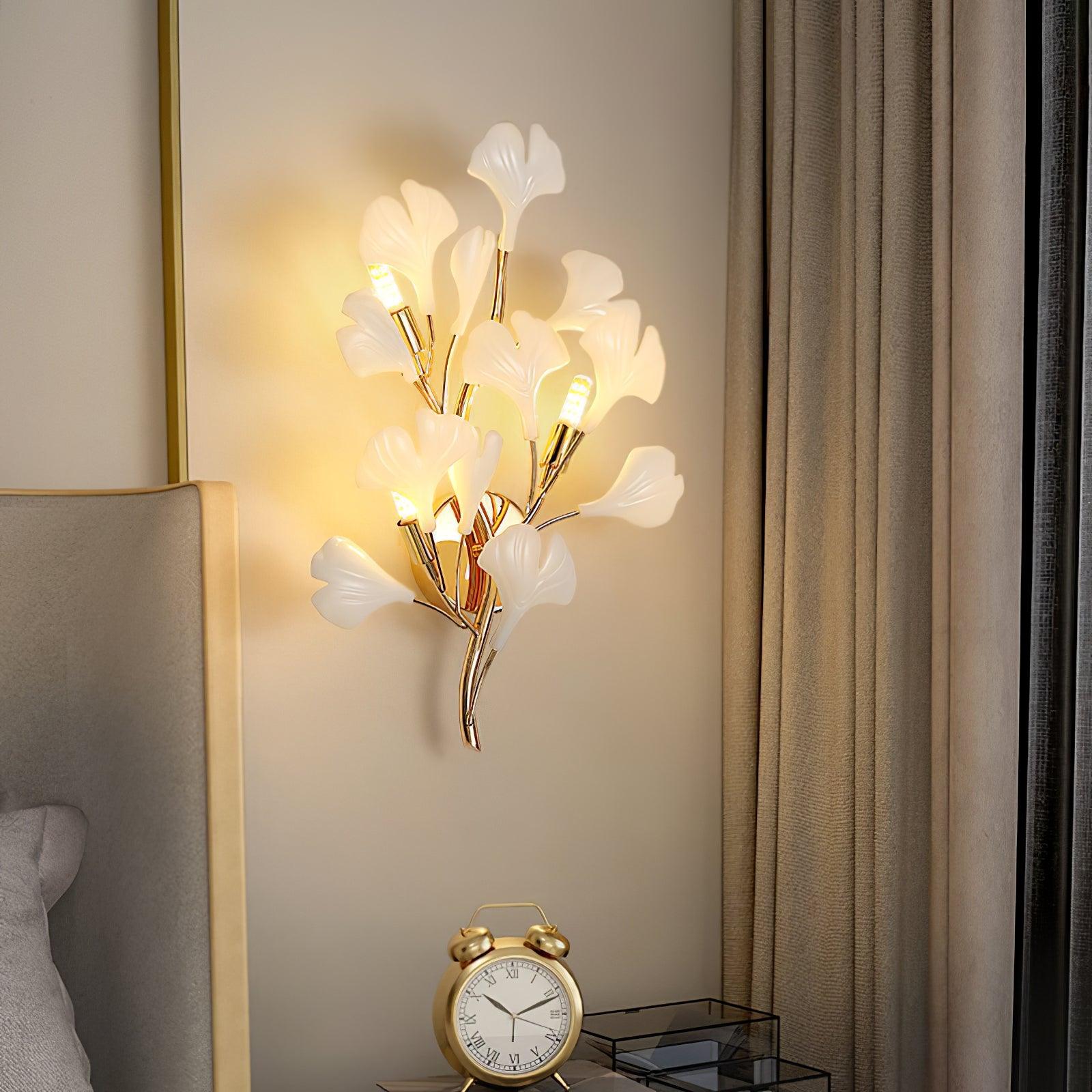 Fynzor Flower Wall Light