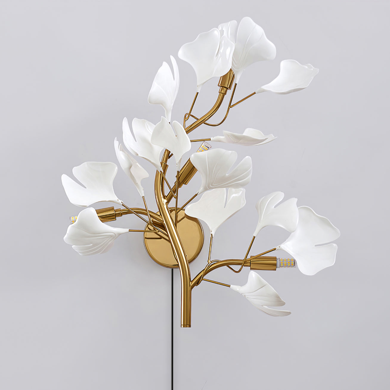 Egiso Flower Wall Light