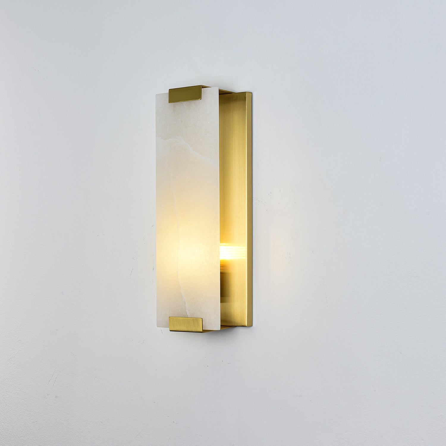 Golevessa Wall Light