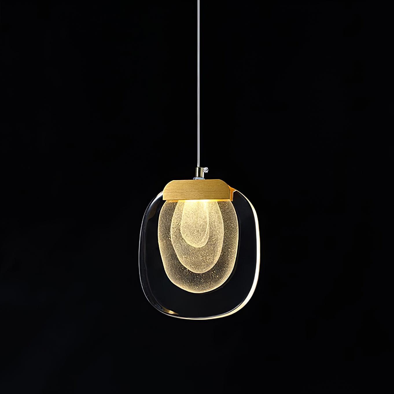 Quylon Pendant Light