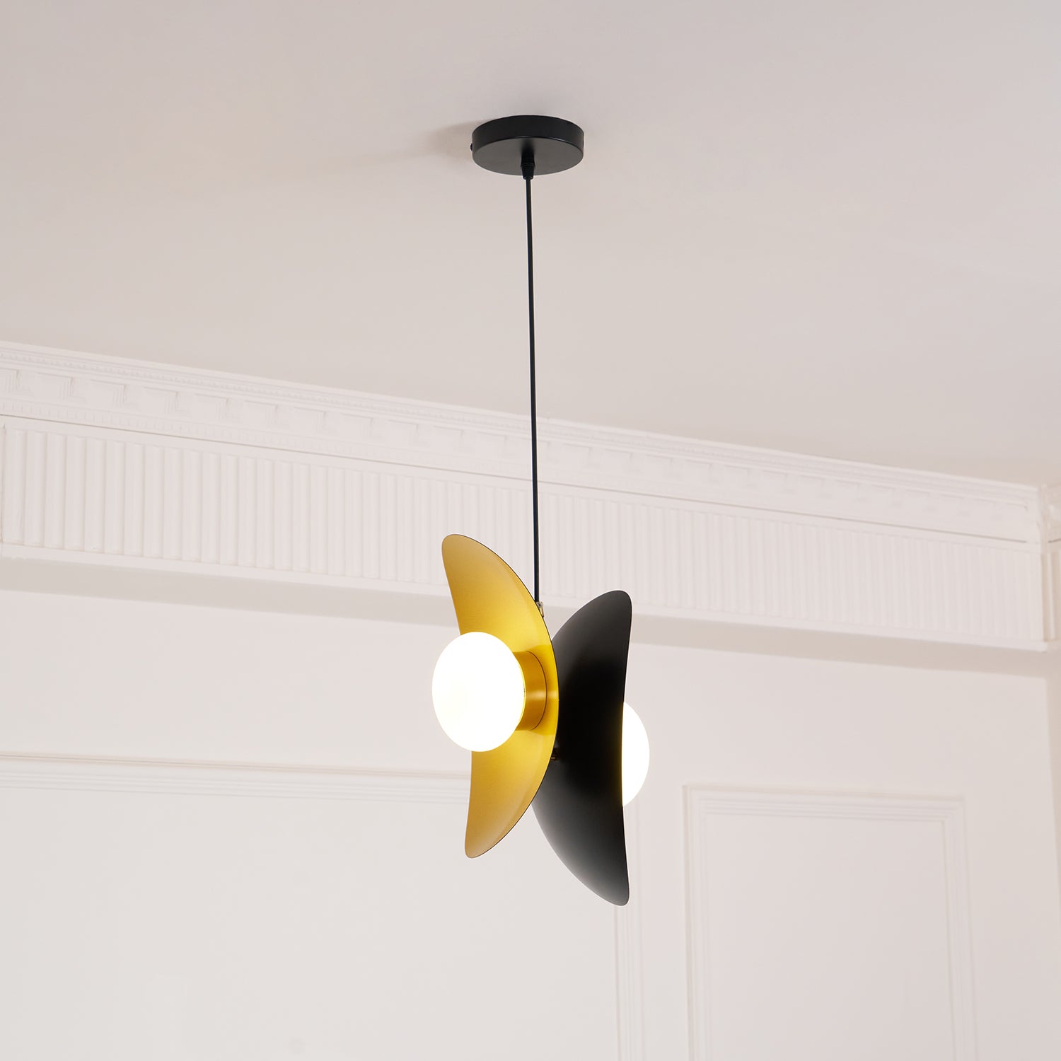 Dogaun Pendant Light