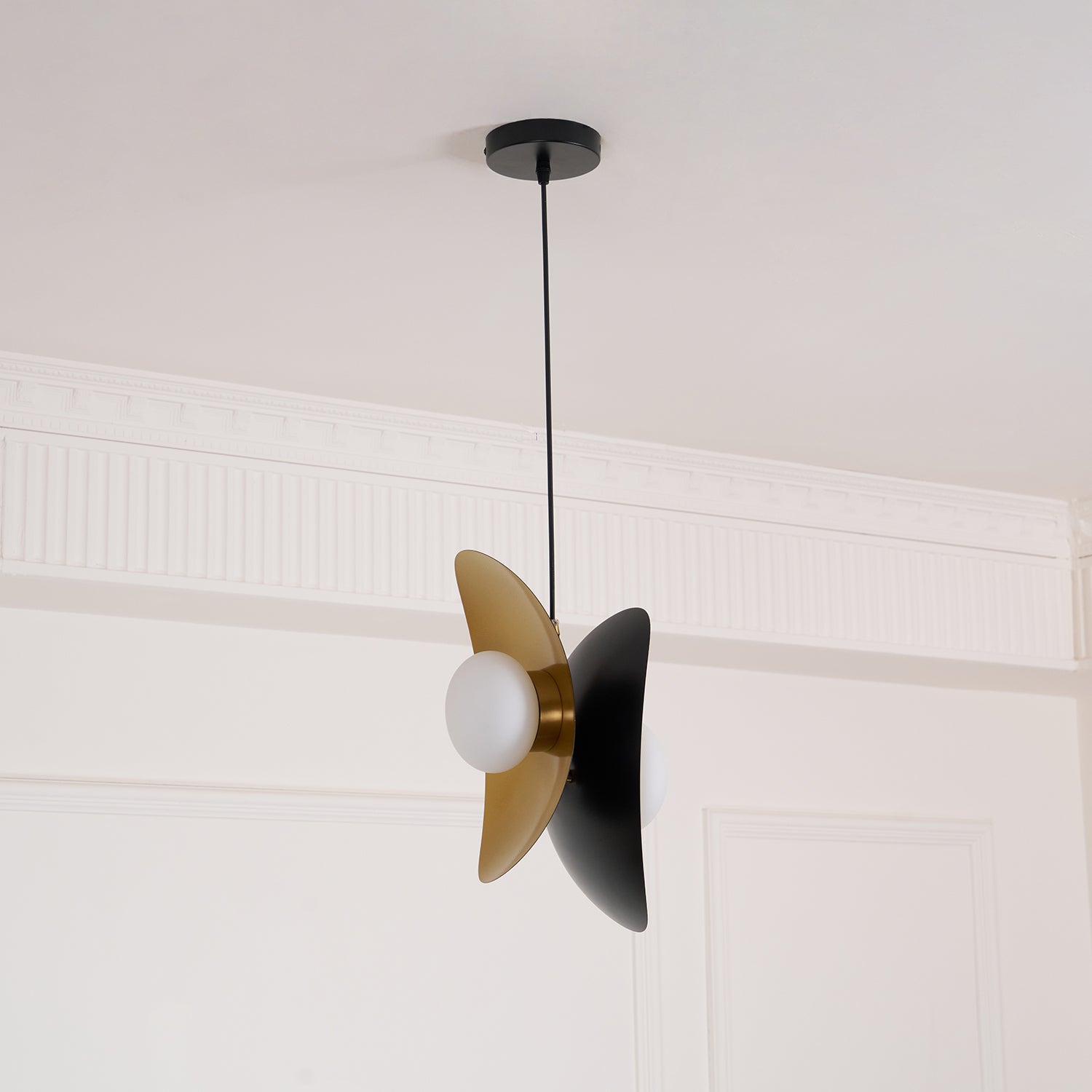 Dogaun Pendant Light