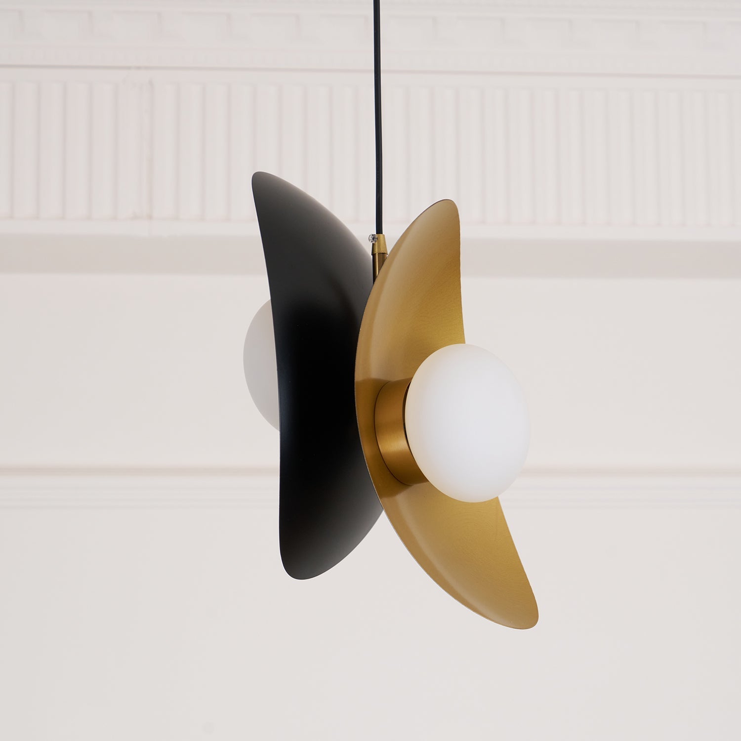 Dogaun Pendant Light