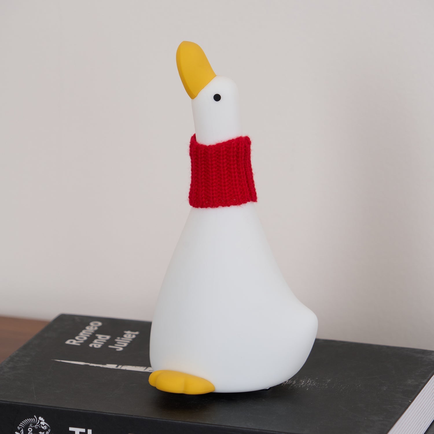 Matteo Duck Table Lamp