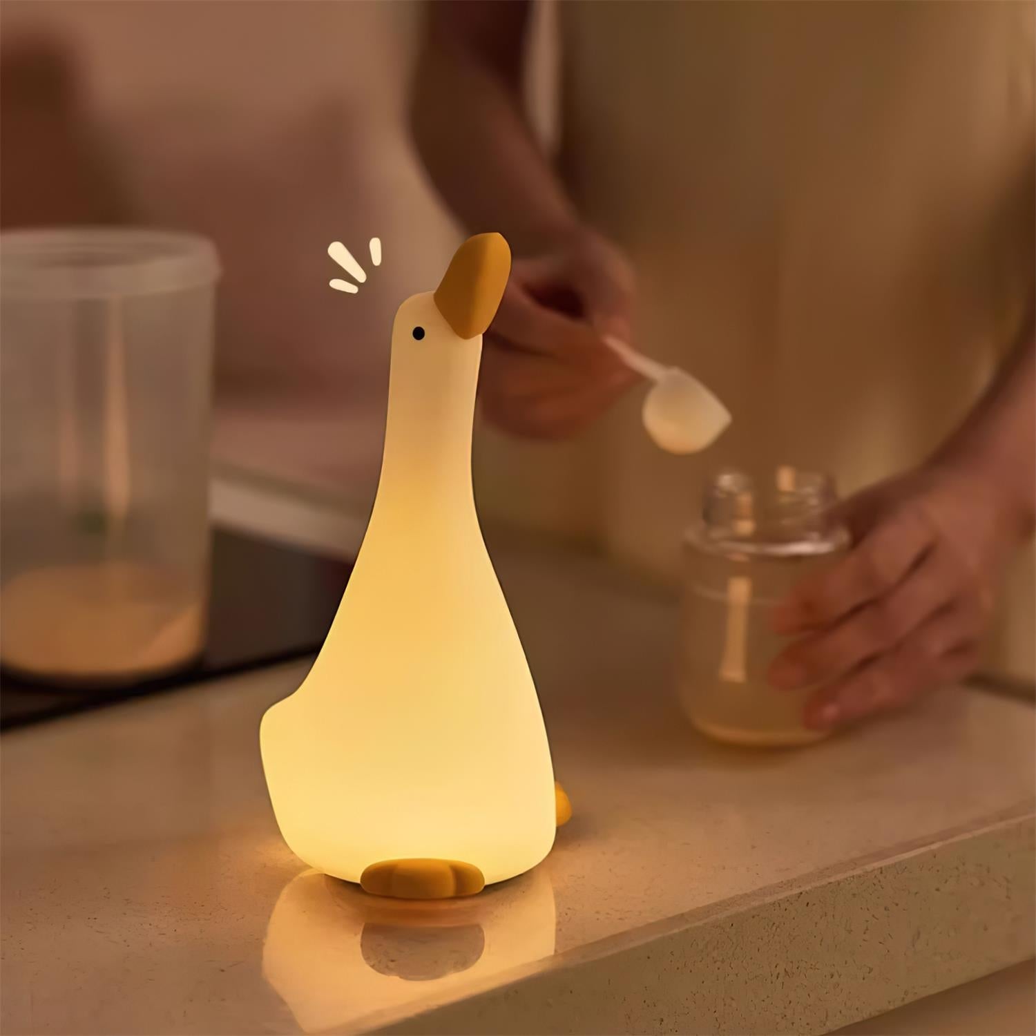 Matteo Duck Table Lamp