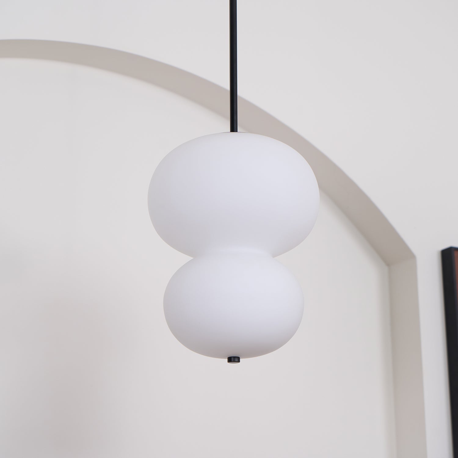 Gouvam Pendant Light