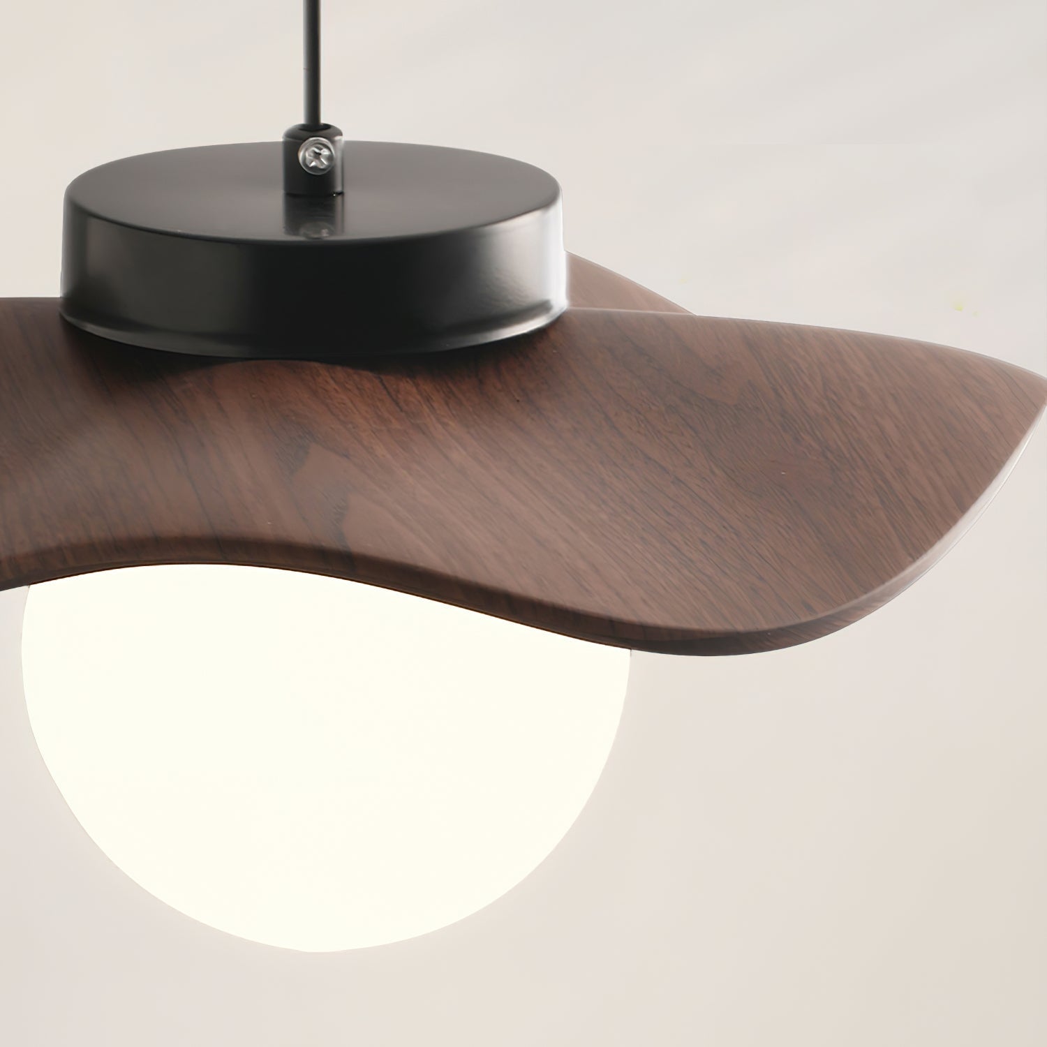 Taliz Leaf Pendant Light