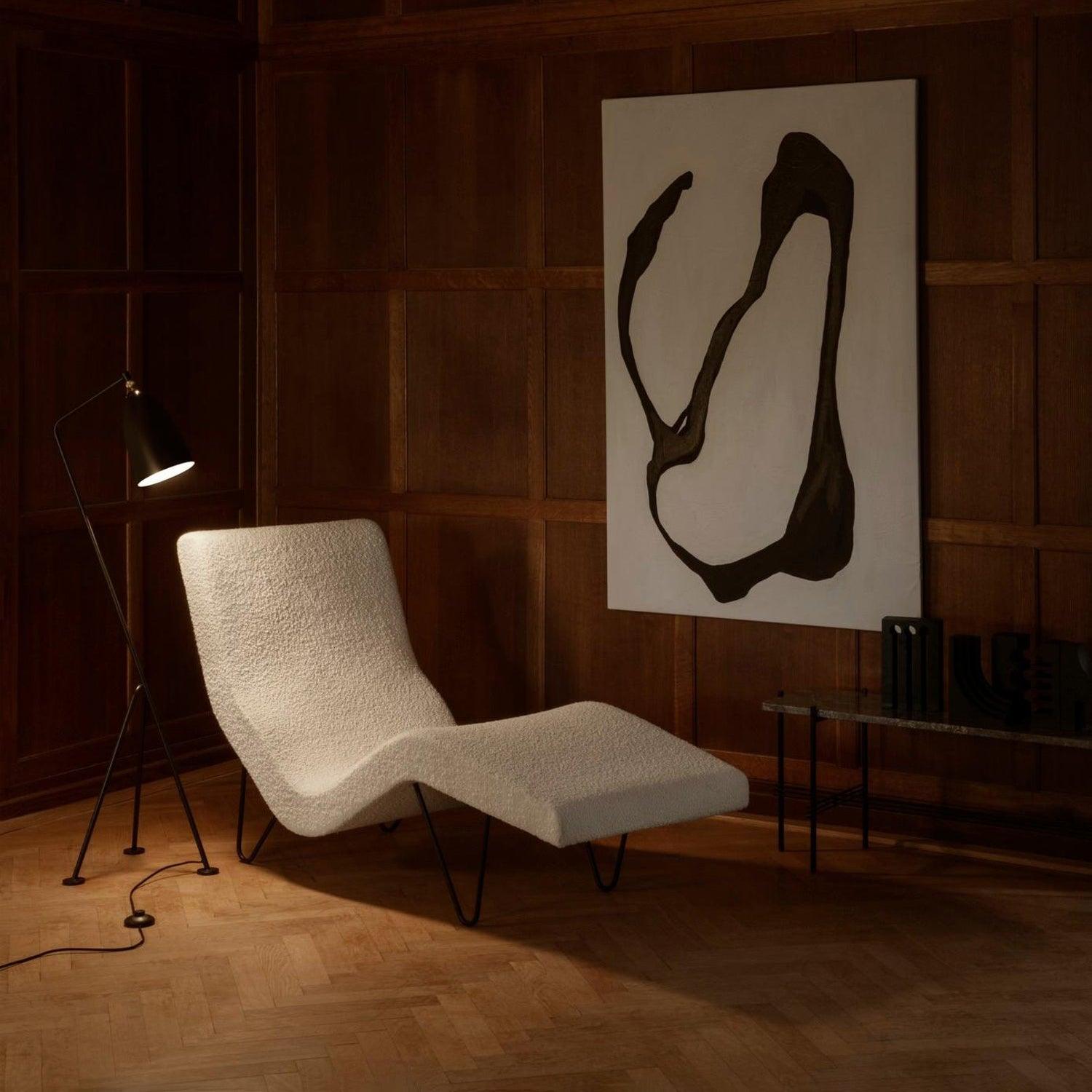 Lonnaes Floor Lamp