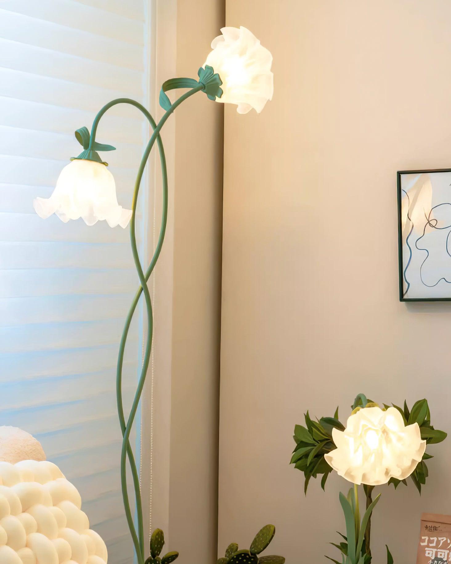 Wrenayo Floral Floor Lamp