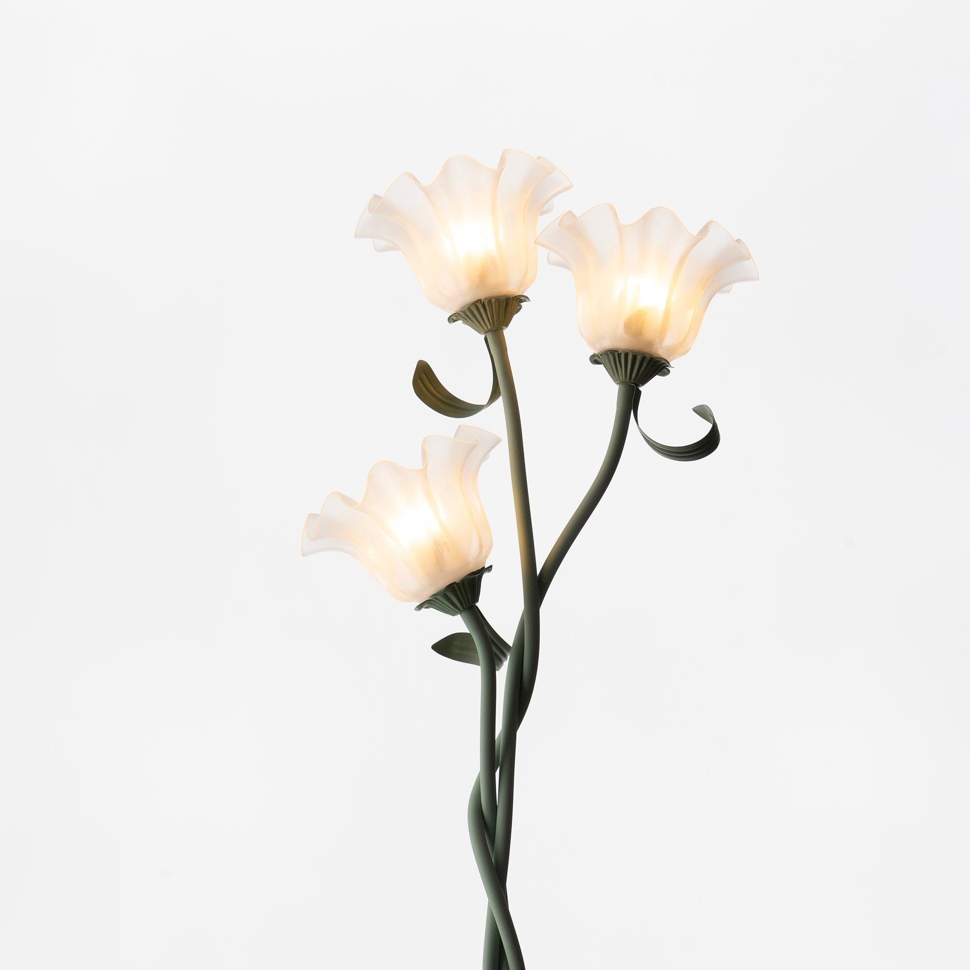 Wrenayo Floral Floor Lamp