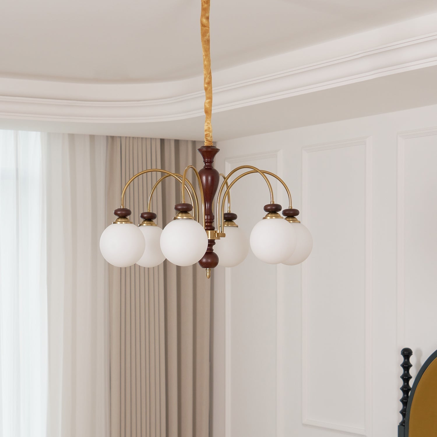 Zorento Chandelier