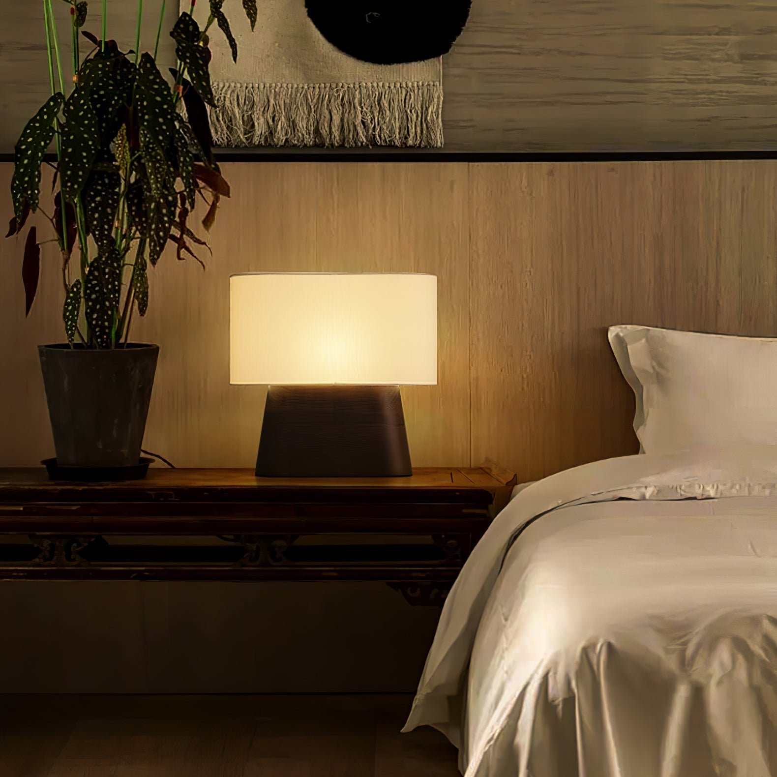 Mohaty Wooden Table Lamp
