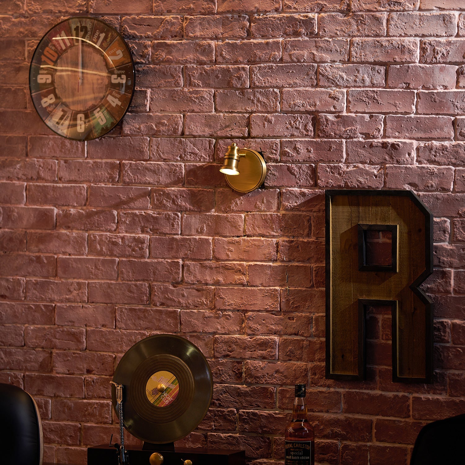 Zewell Linear Wall Light