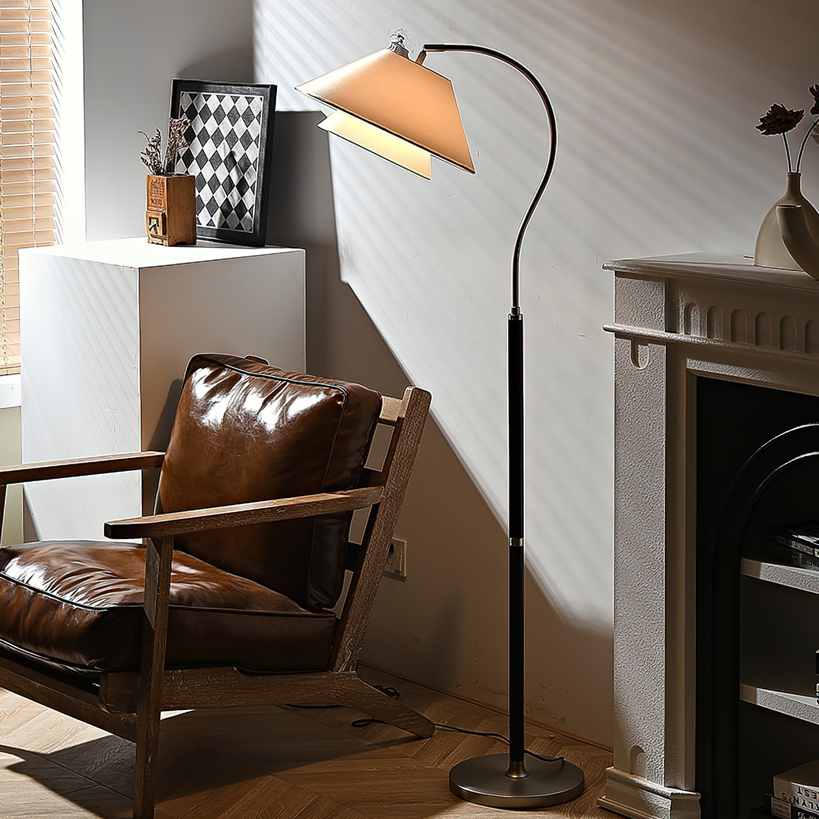 Dunburnel Floor Lamp
