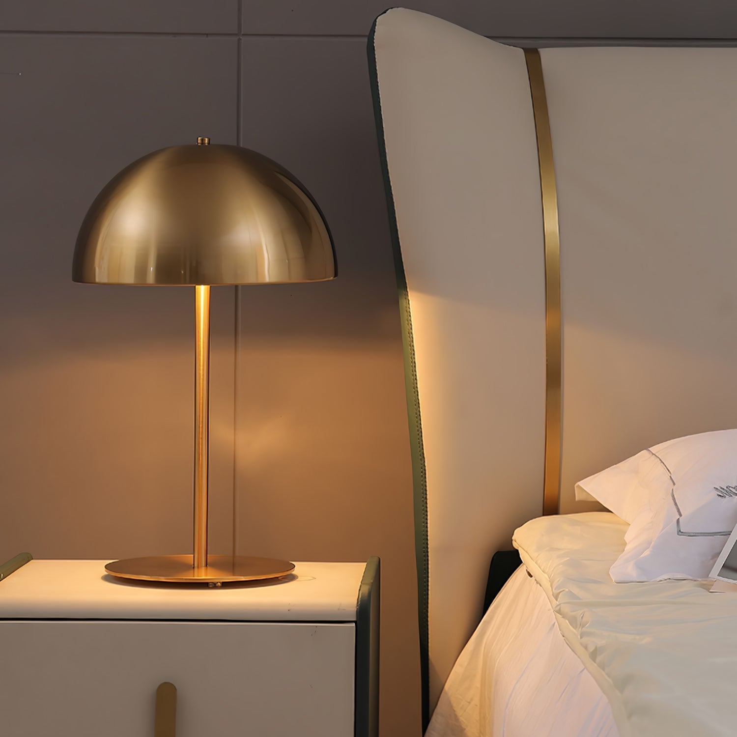Bravon Table Lamp