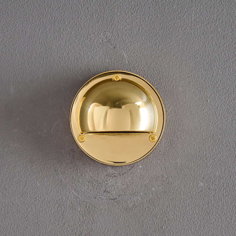 Avenlier Outdoor Wall Light
