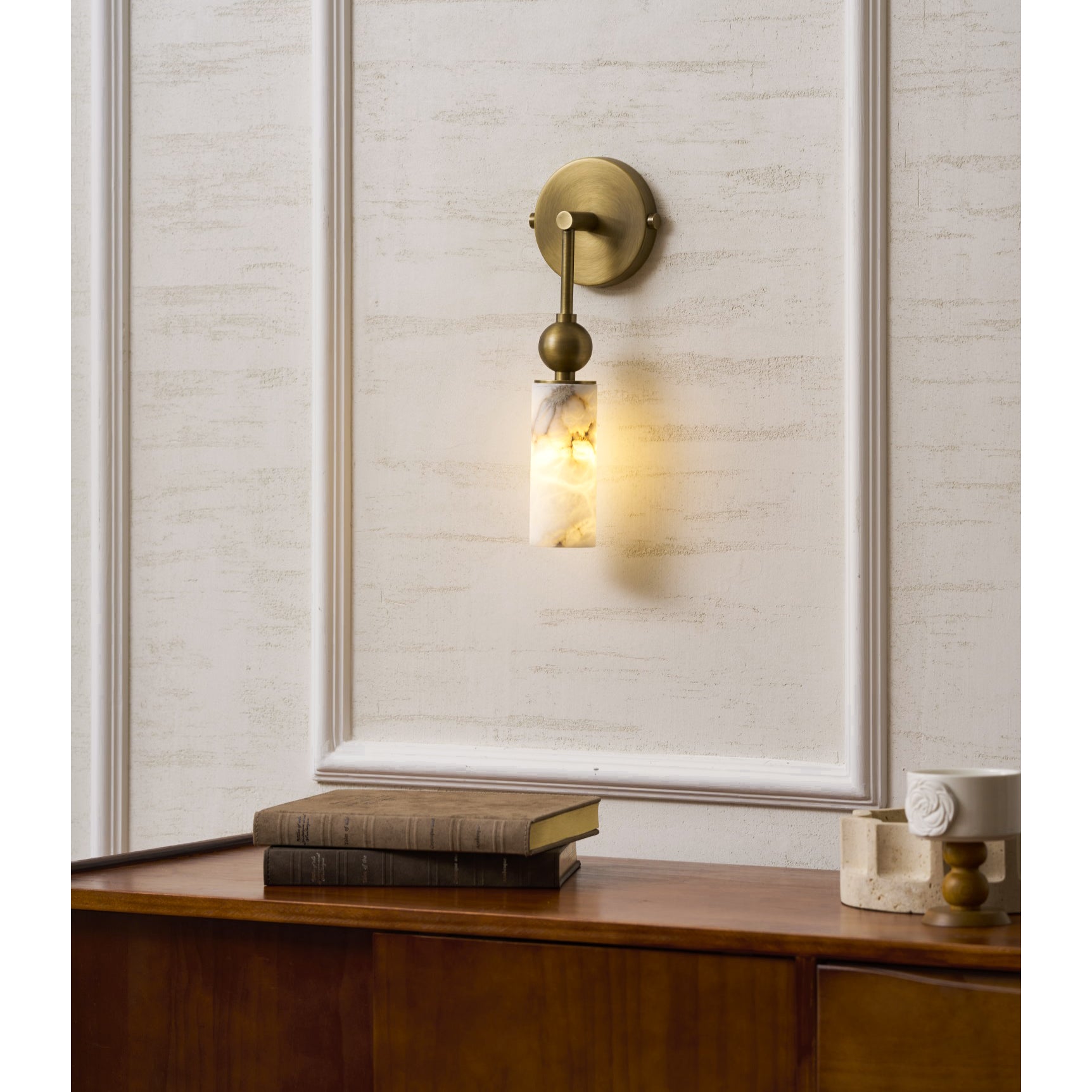 Nivord Wall Light