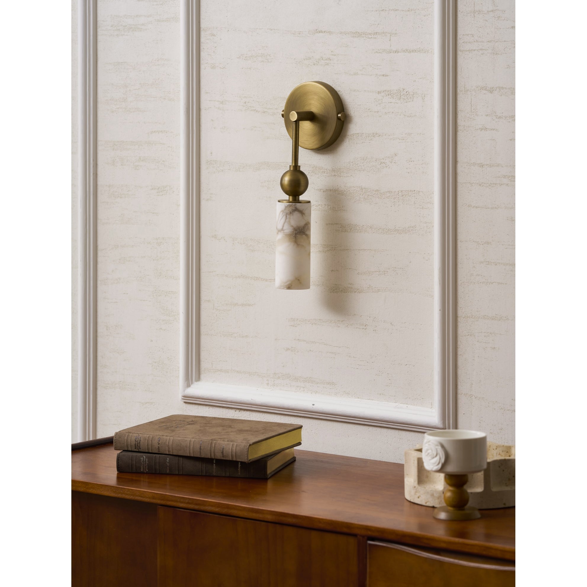 Nivord Wall Light