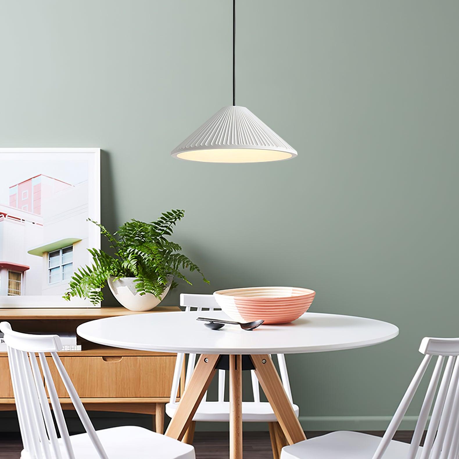 Yelzo Pendant Light