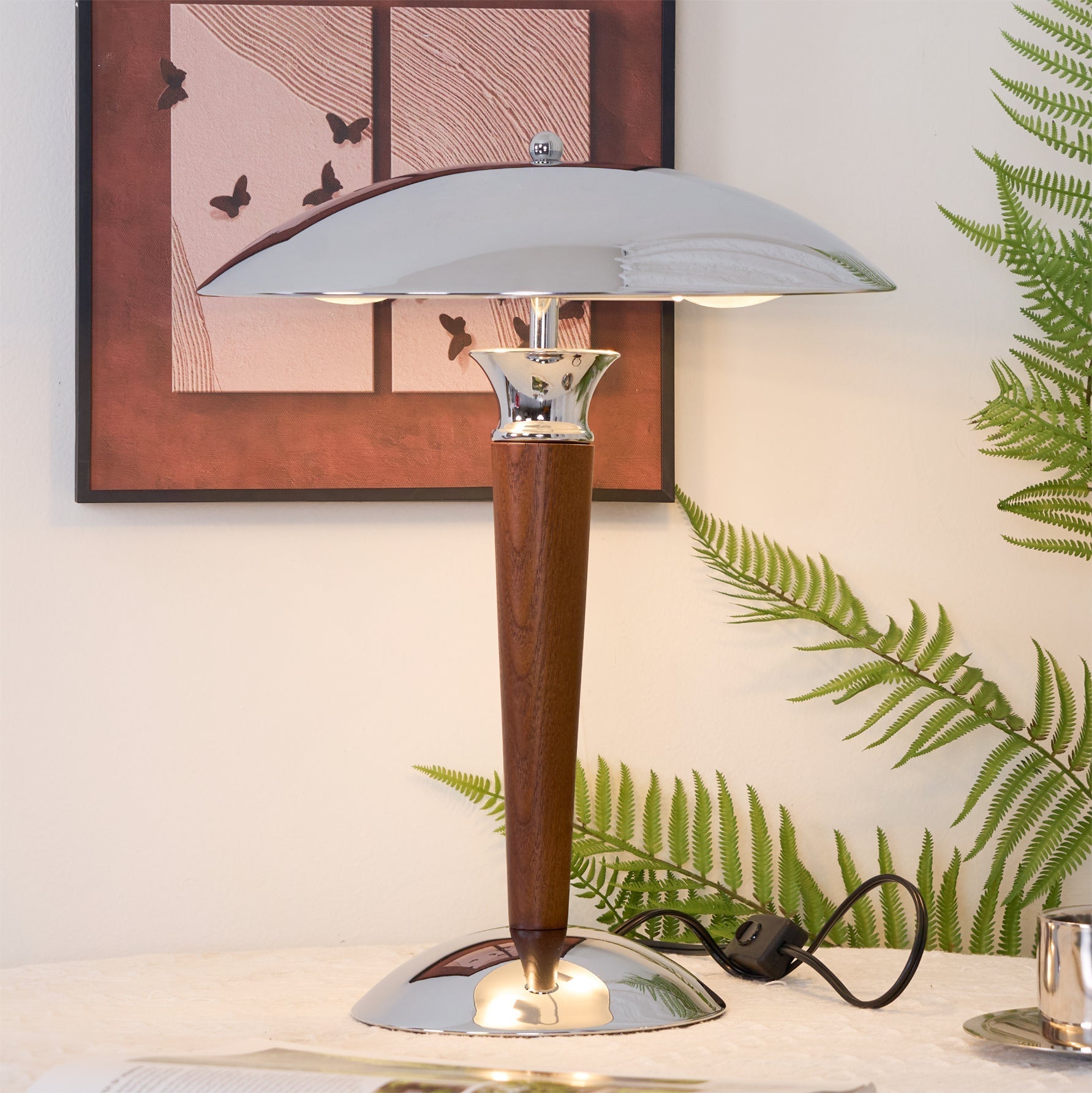 Helemto Table Lamp