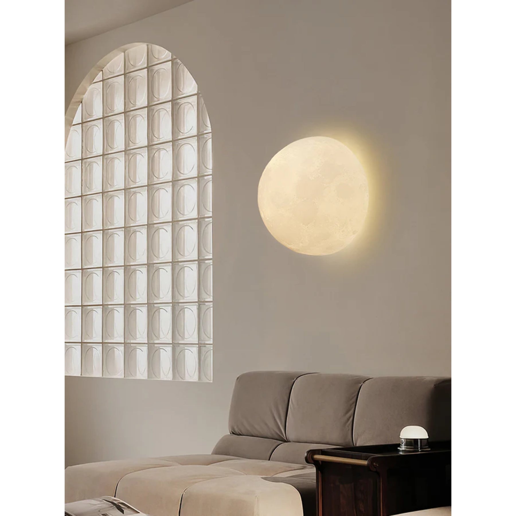 Tralvik Moon Design Wall Light