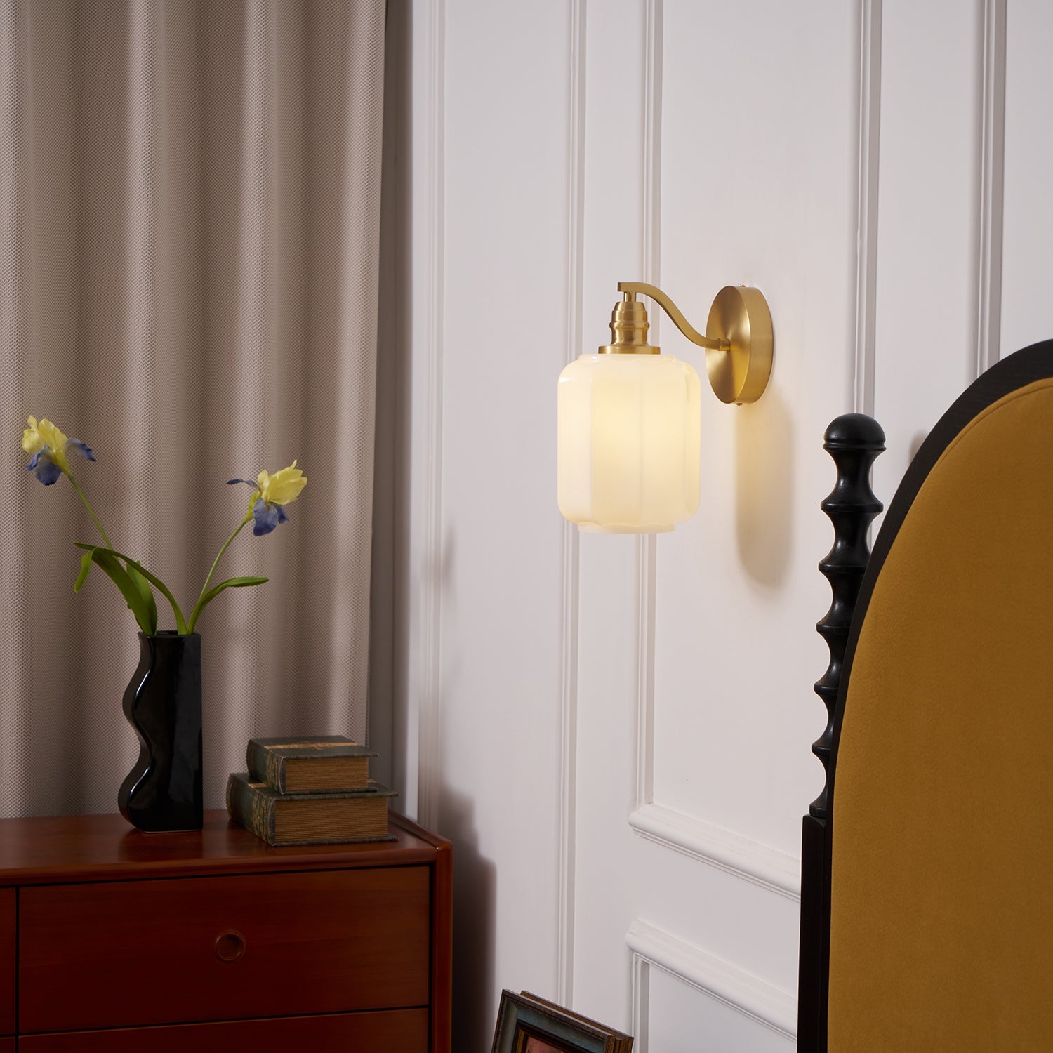 Oakaran Wall Light