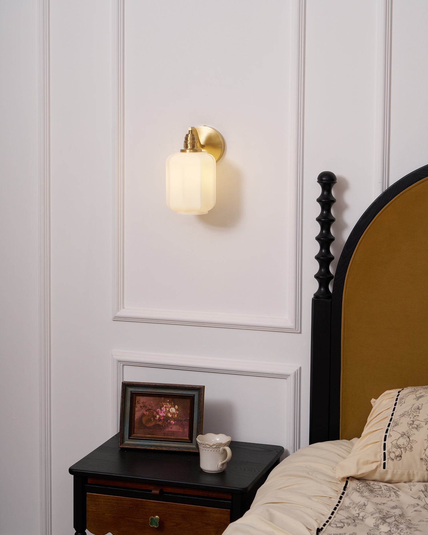 Oakaran Wall Light