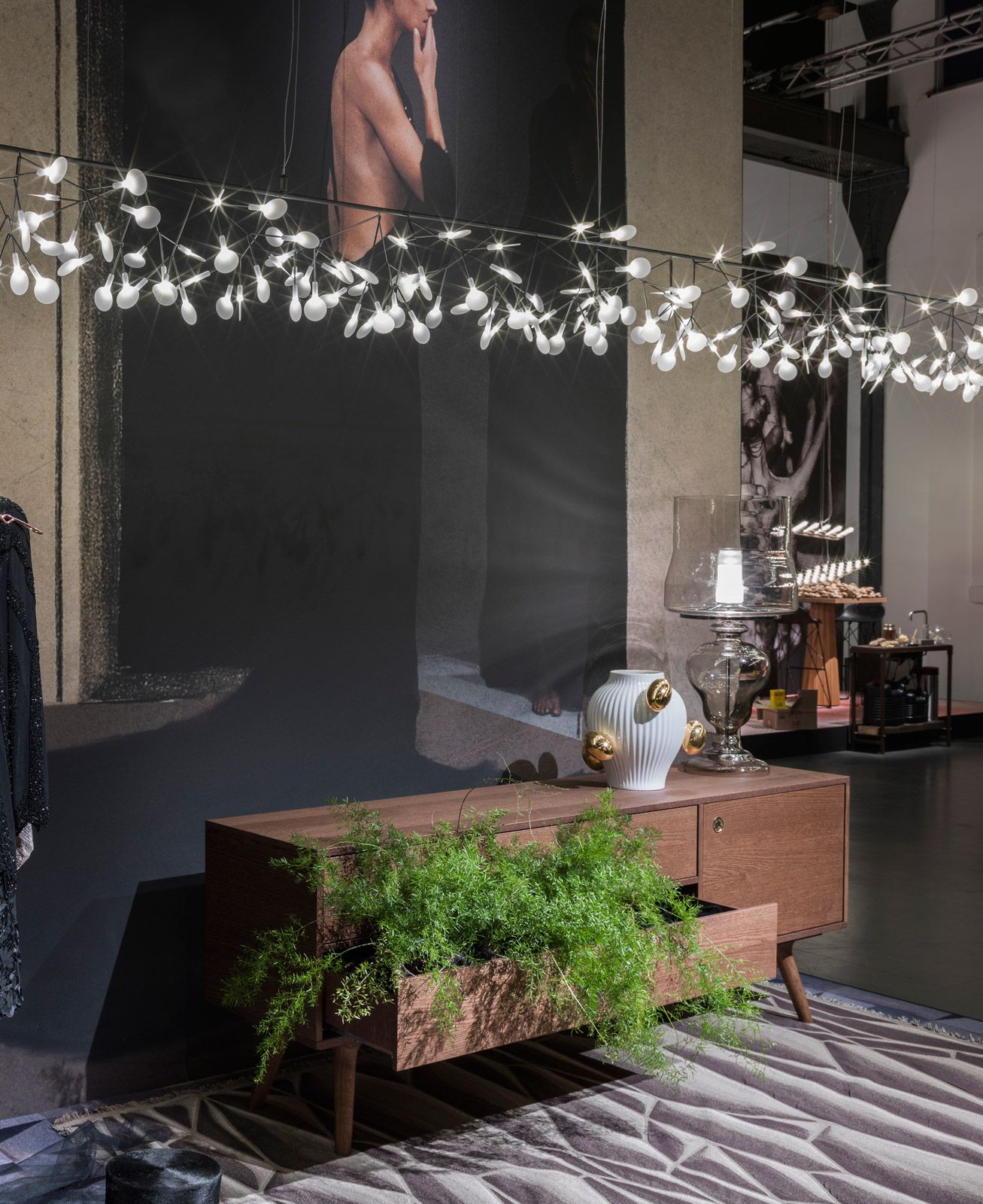 Merrline Sculptural Chandelier