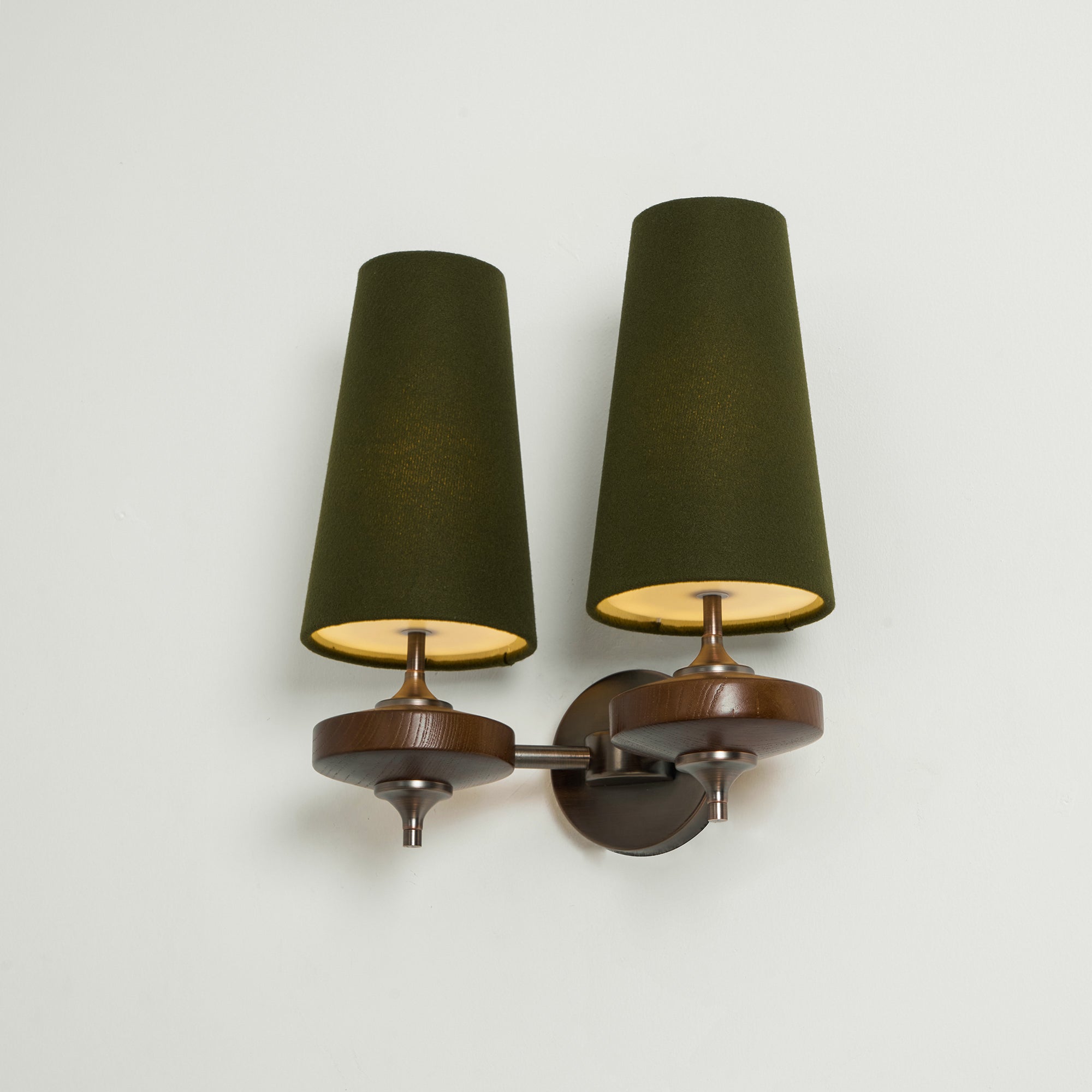 Yaronwick Cone Wall Light