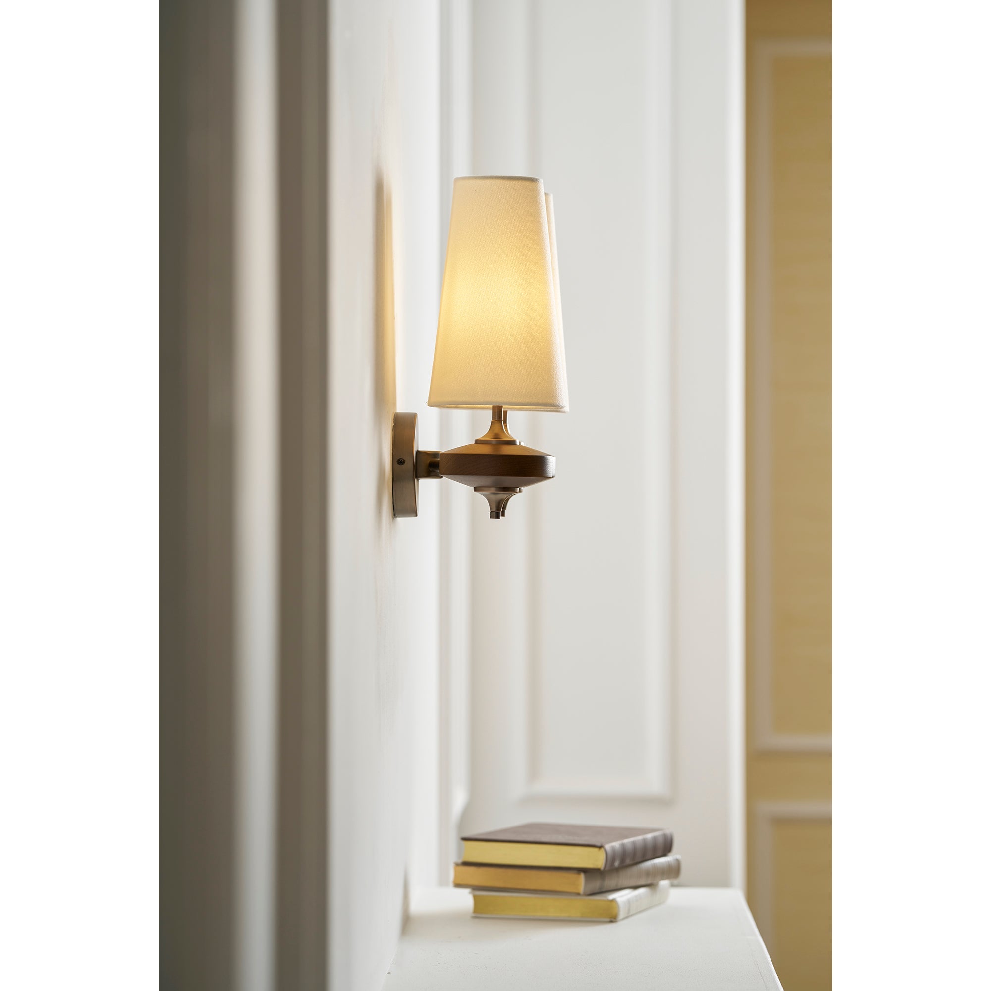 Yaronwick Cone Wall Light