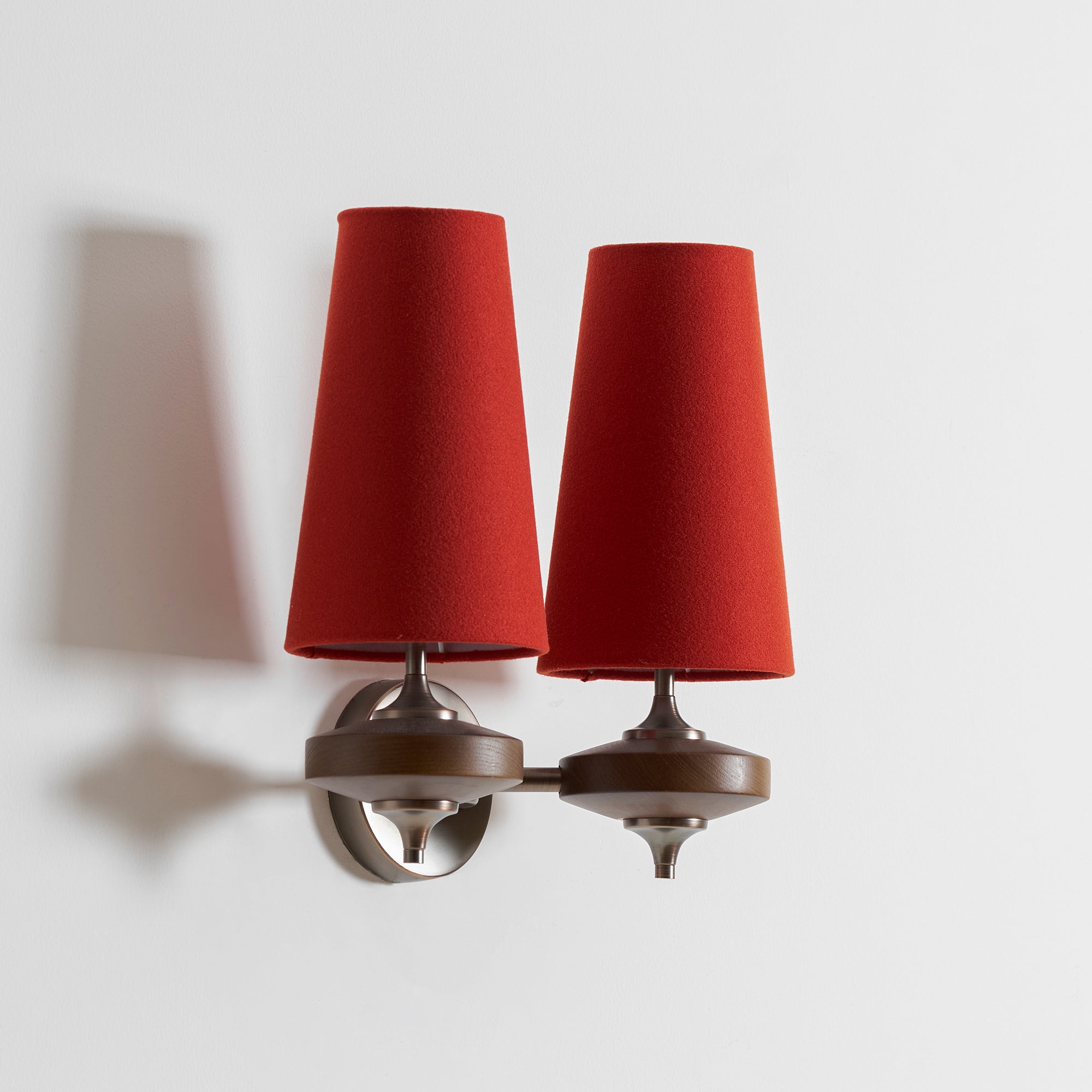 Yaronwick Cone Wall Light