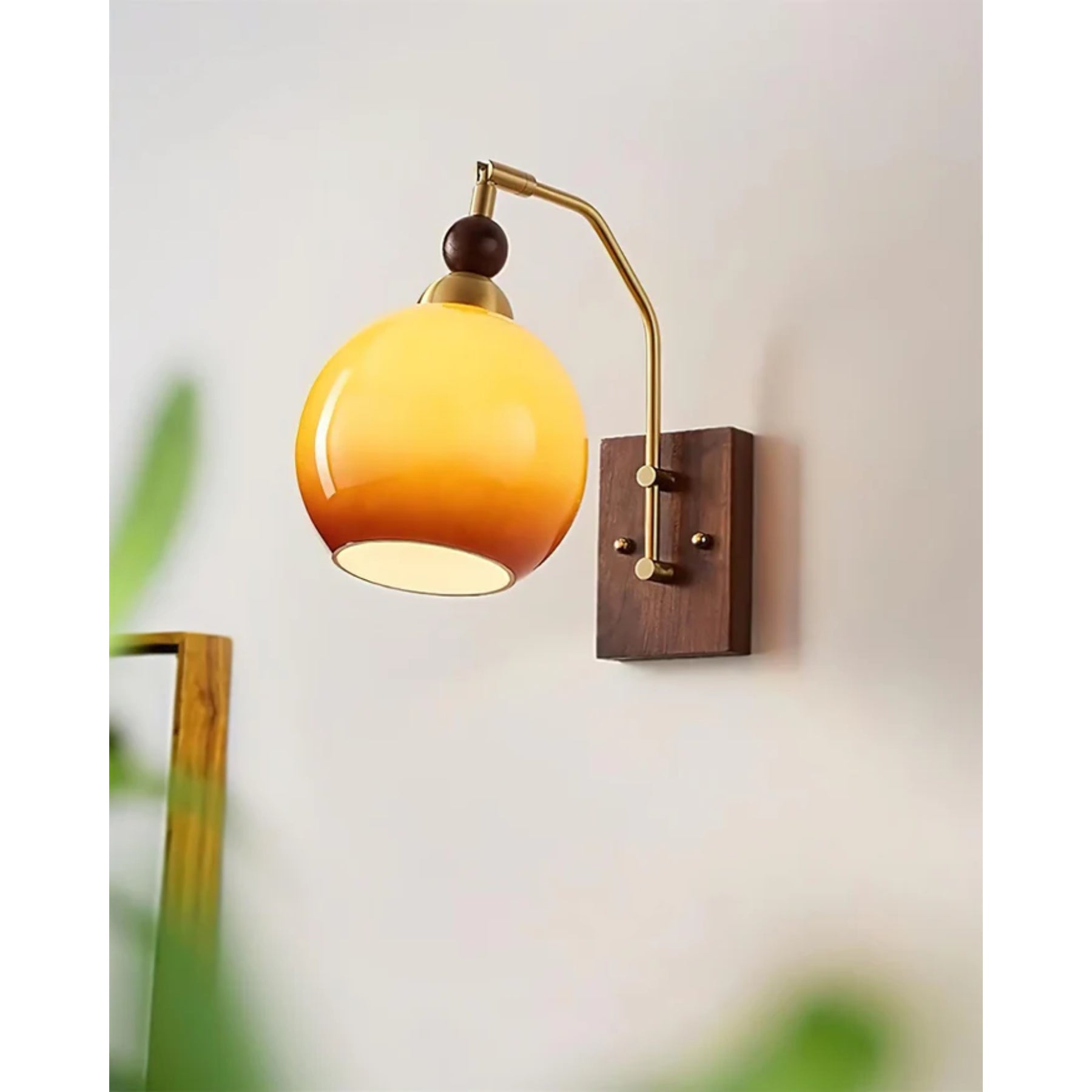 Sarvani Wall Light