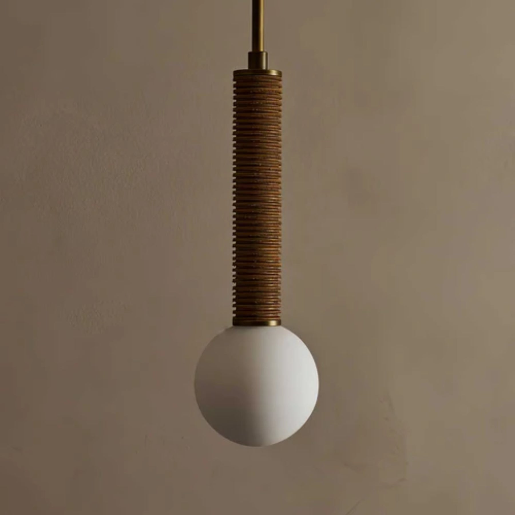 Lusestro Pendant Light