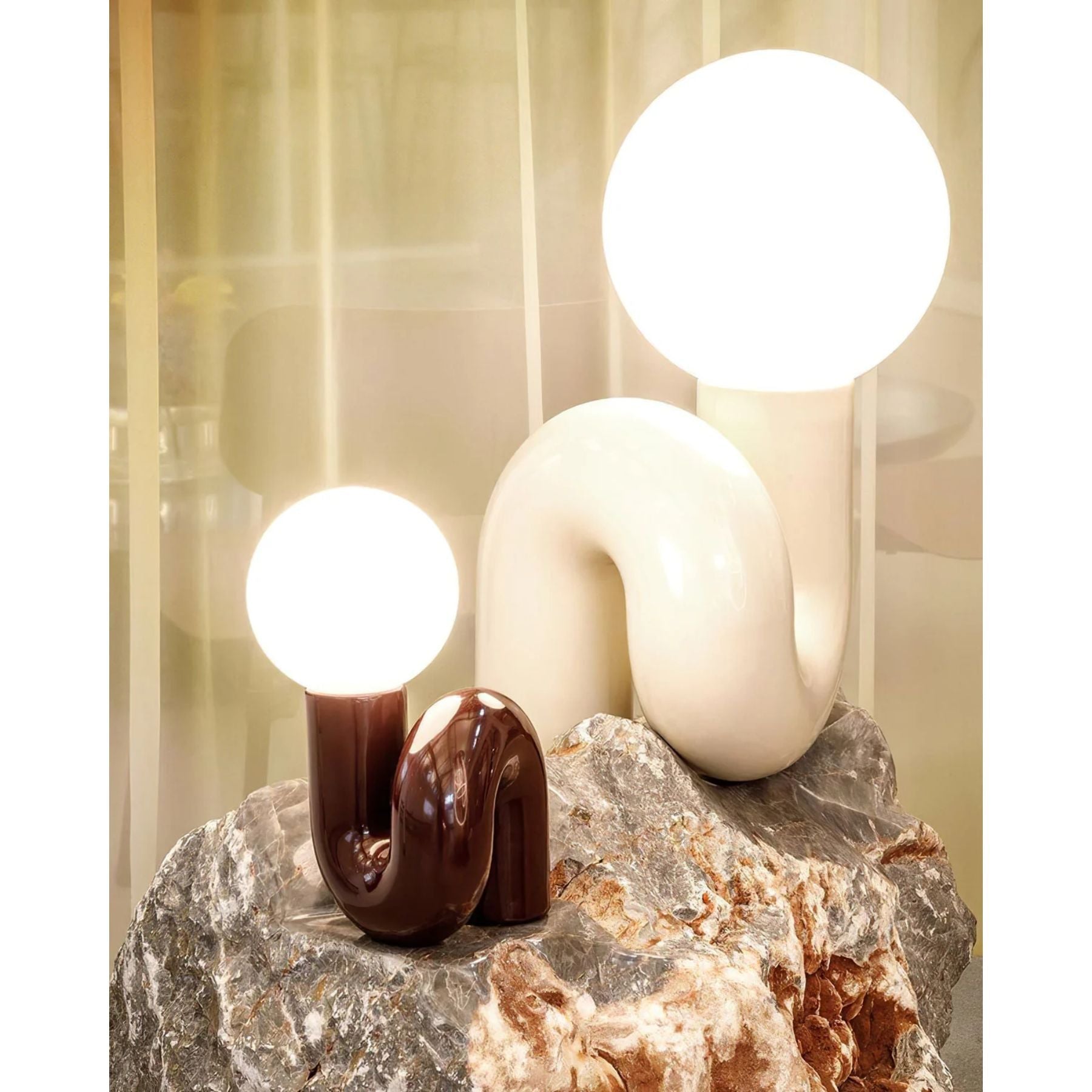 Curlshape Table Lamp