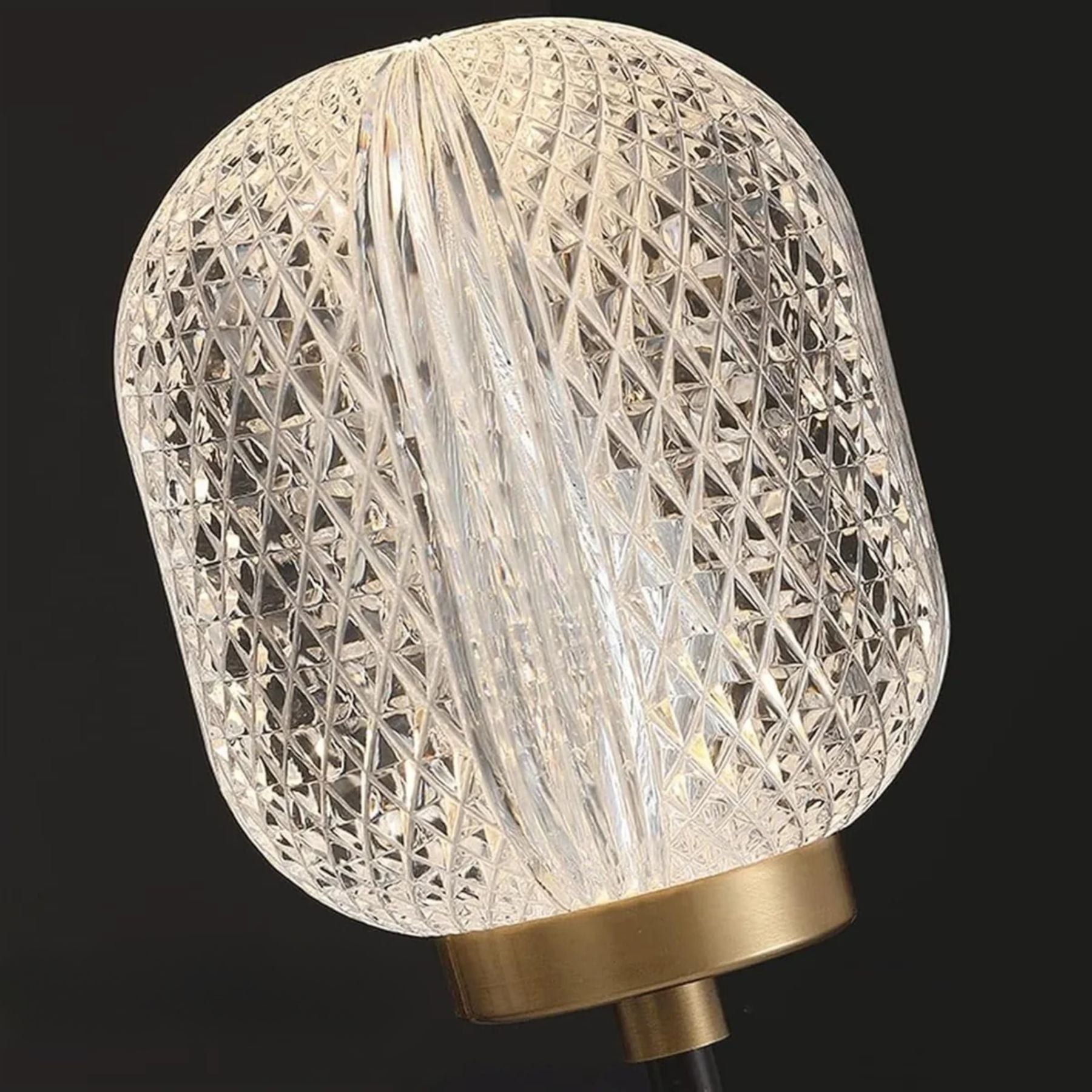 Qilsan Wall Light