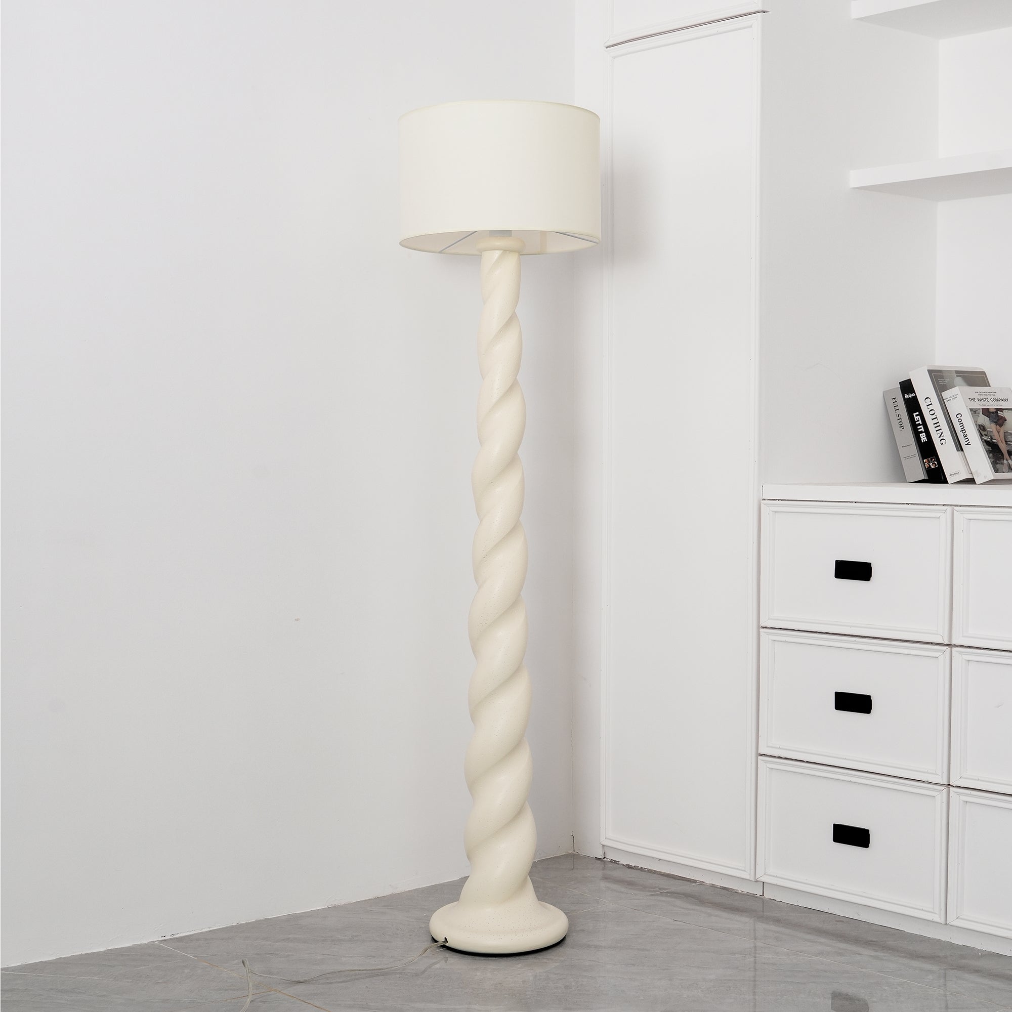 Yesoni Twist Floor Lamp