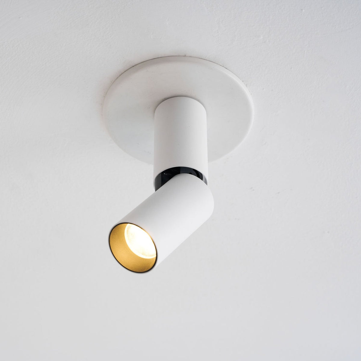 Julian Adjustable Surface Downlight – detail 39