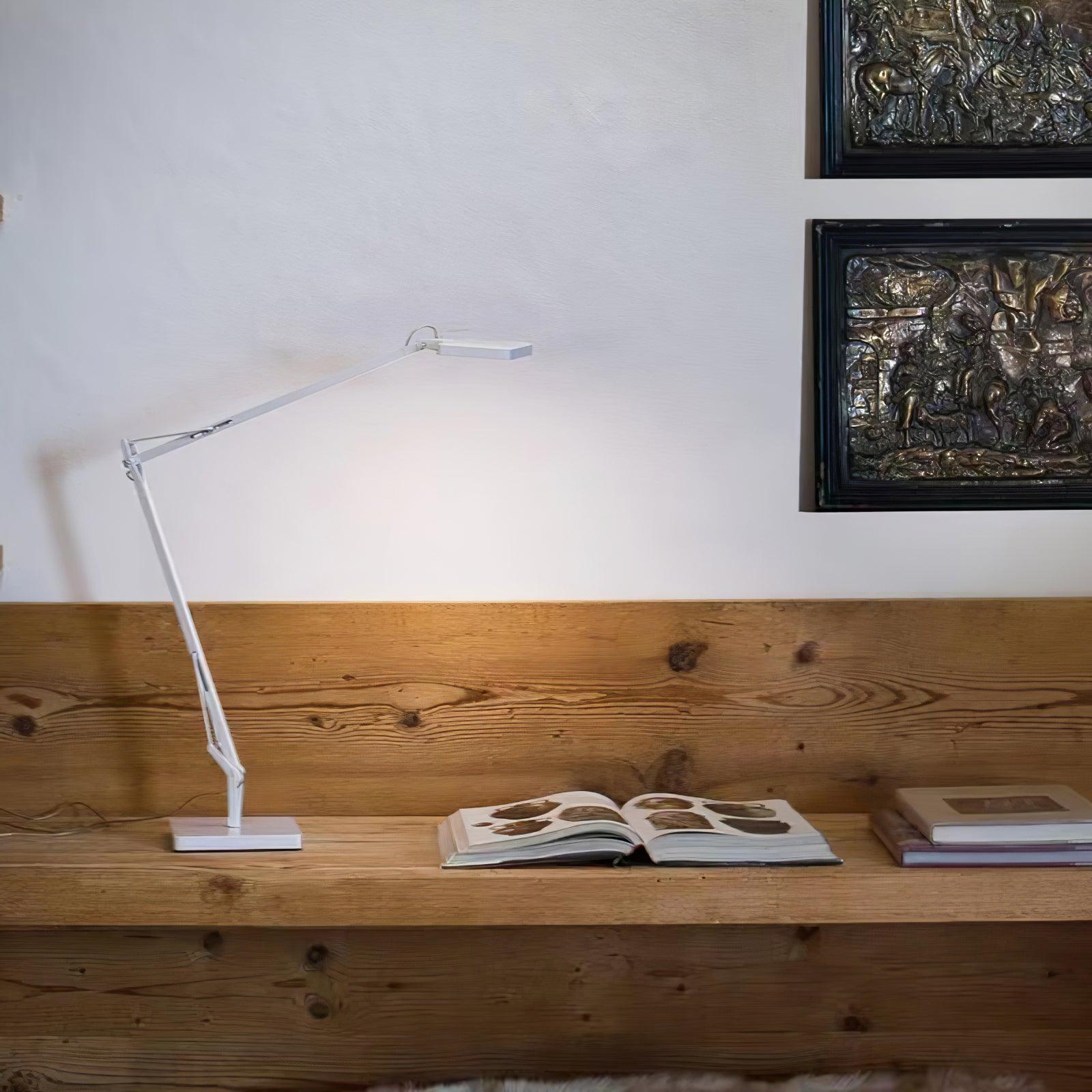 Gollor Table Lamp