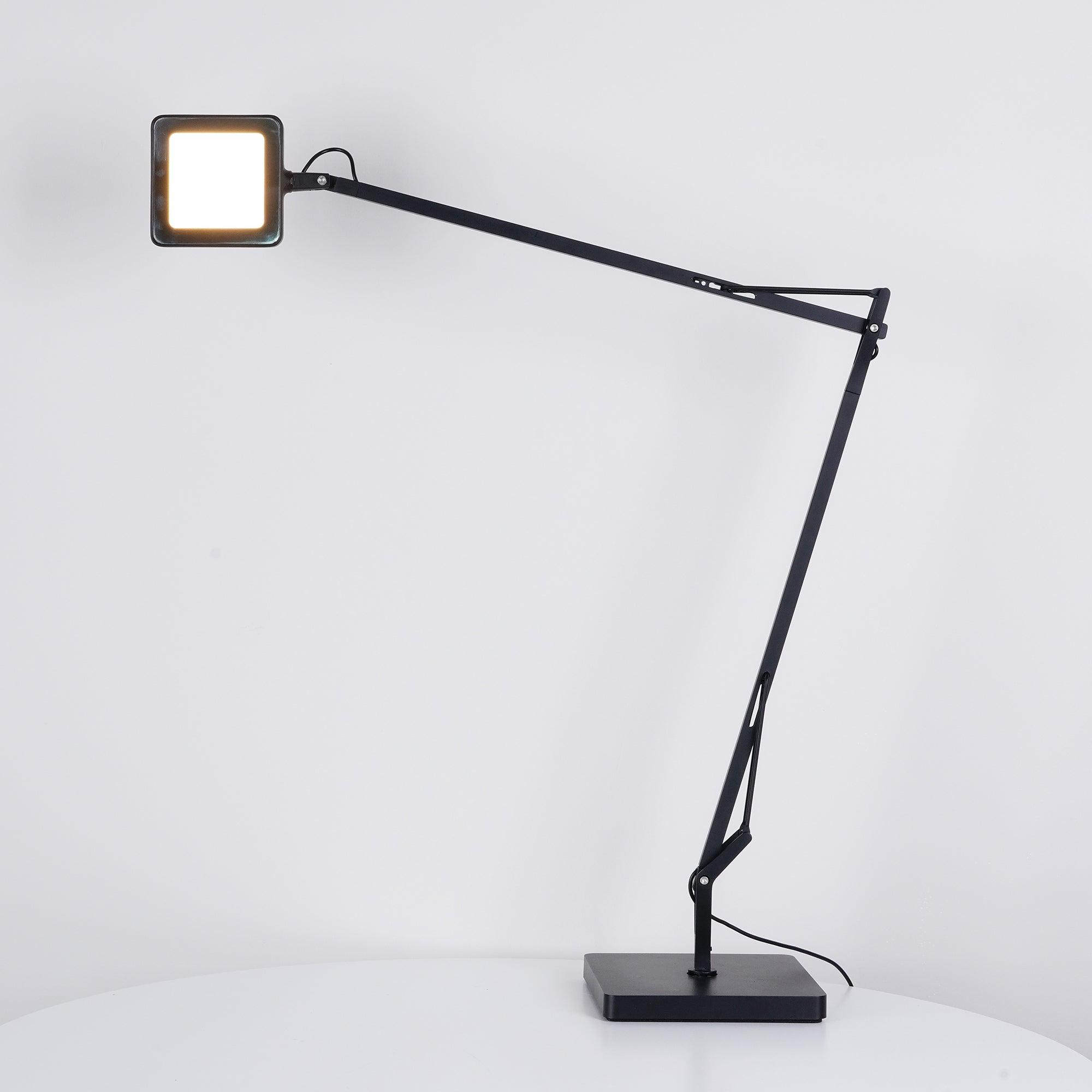 Gollor Table Lamp