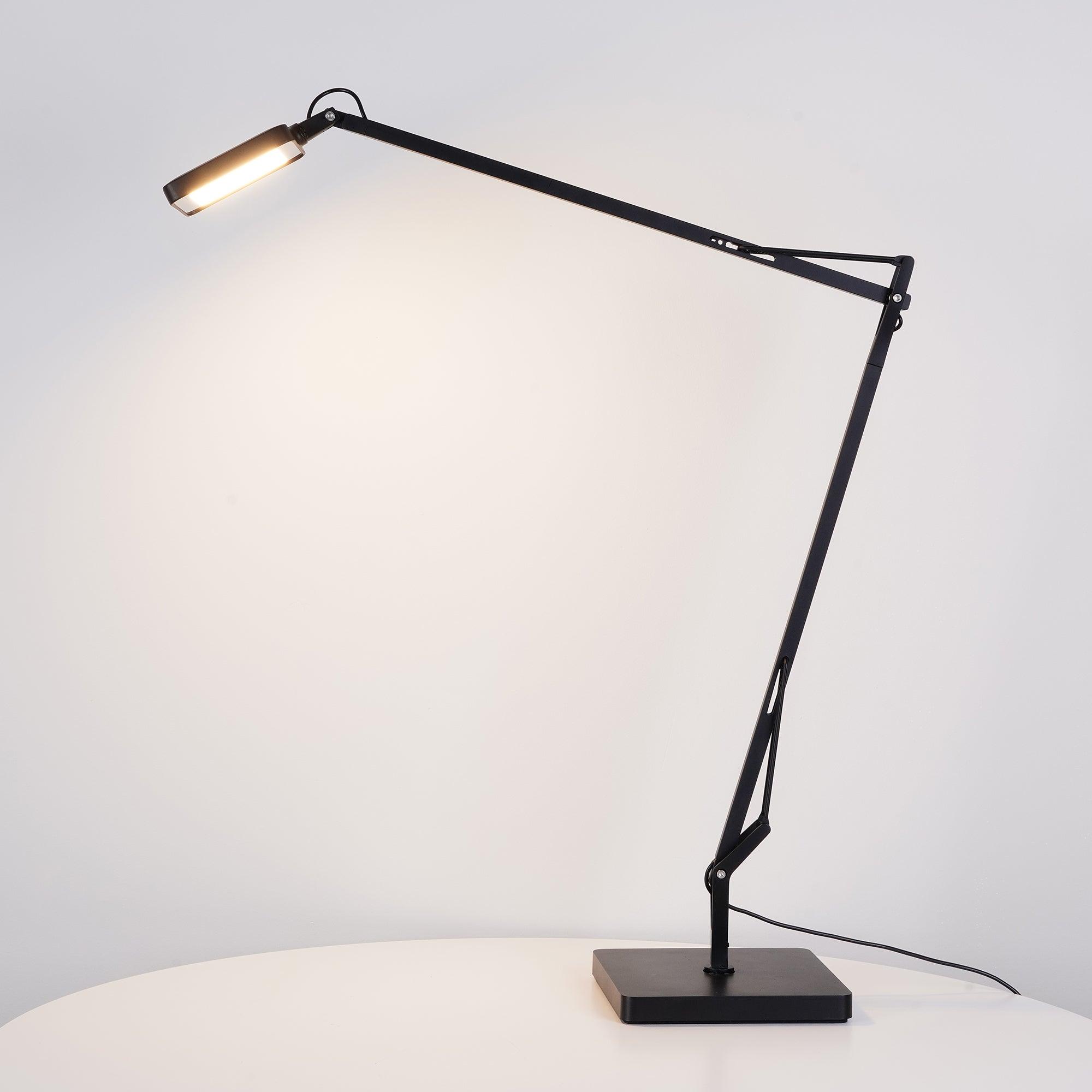 Gollor Table Lamp