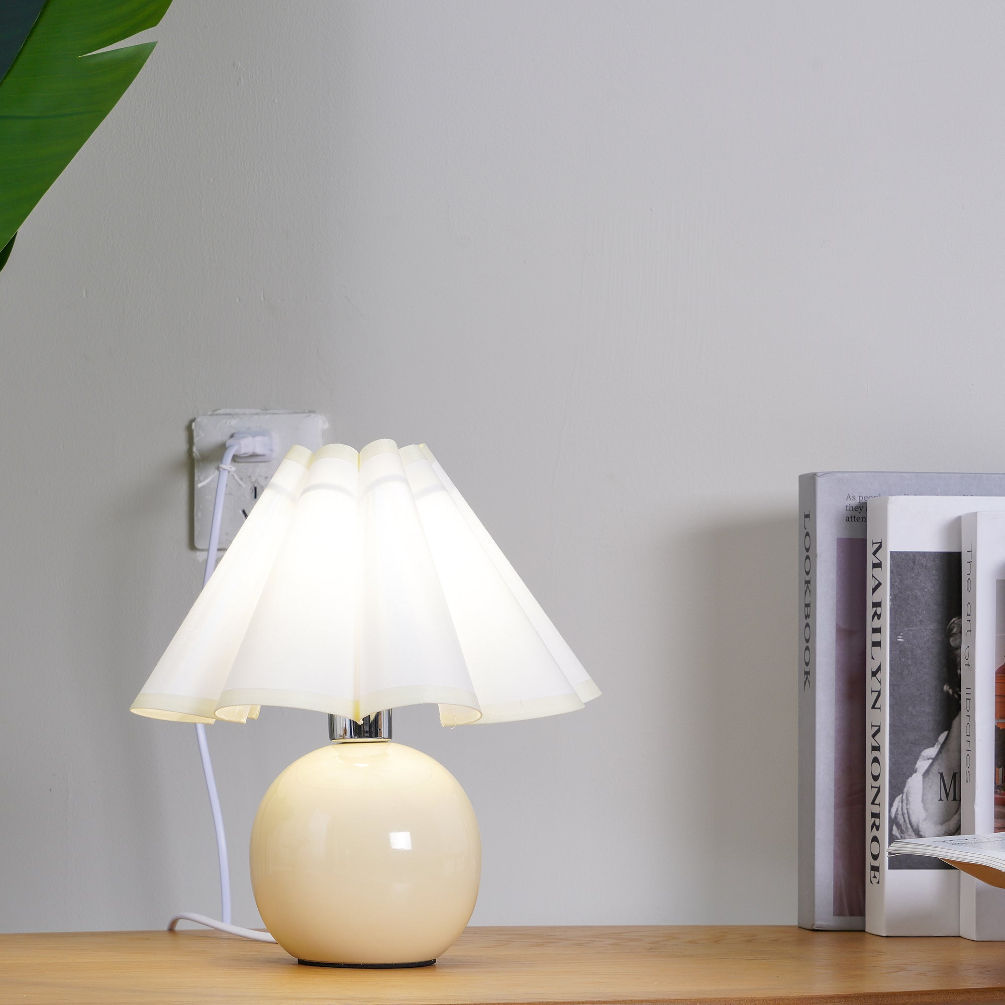 Cosari Table Lamp