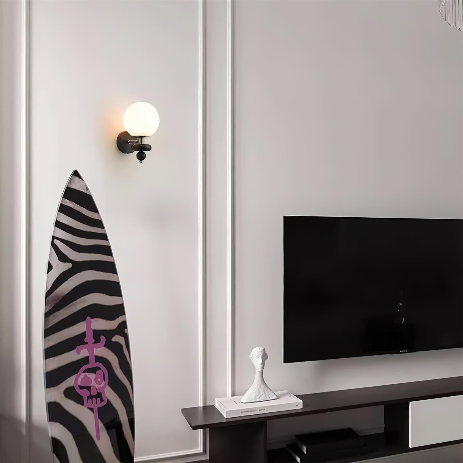 Mirvano Wall Light