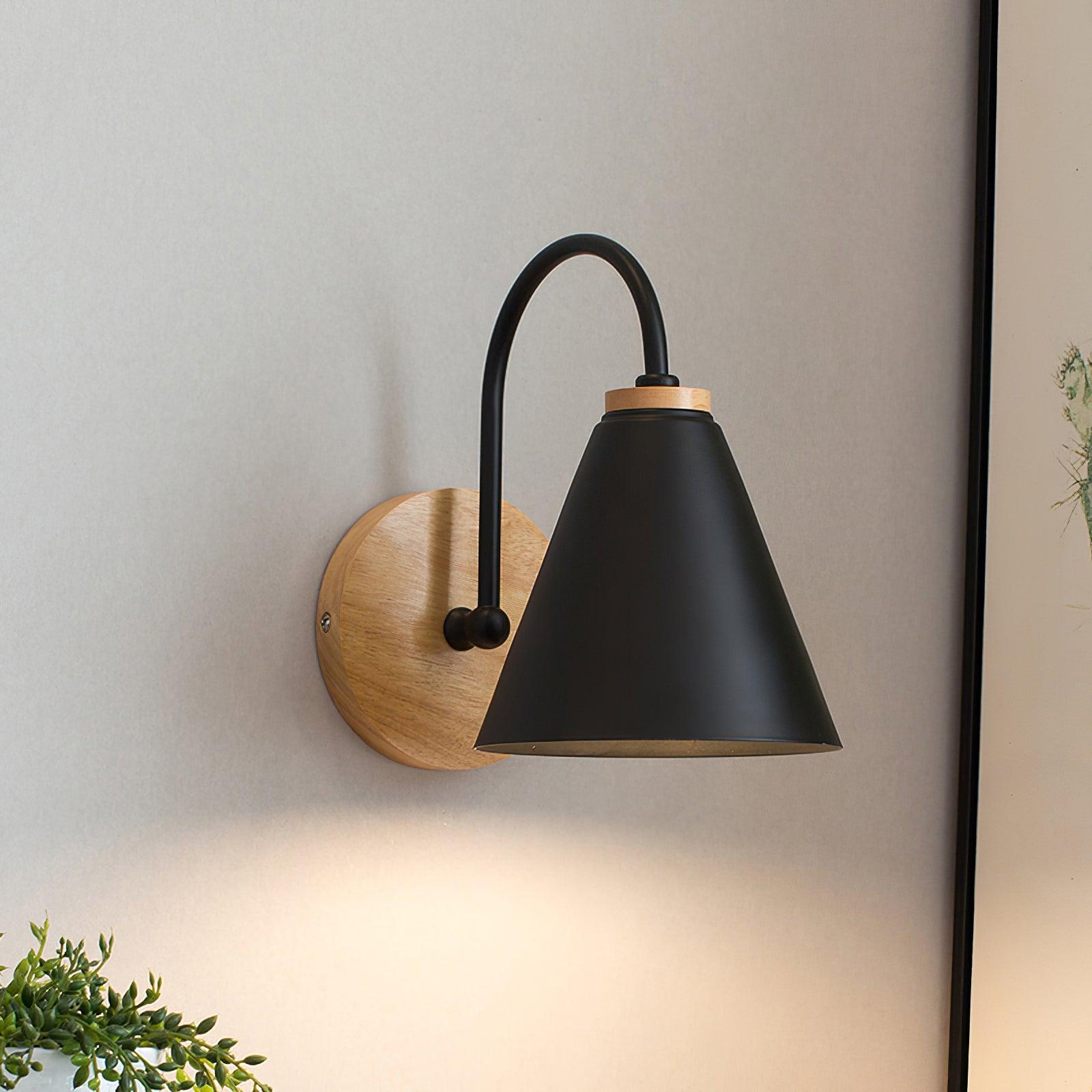 Seriva Wall Light