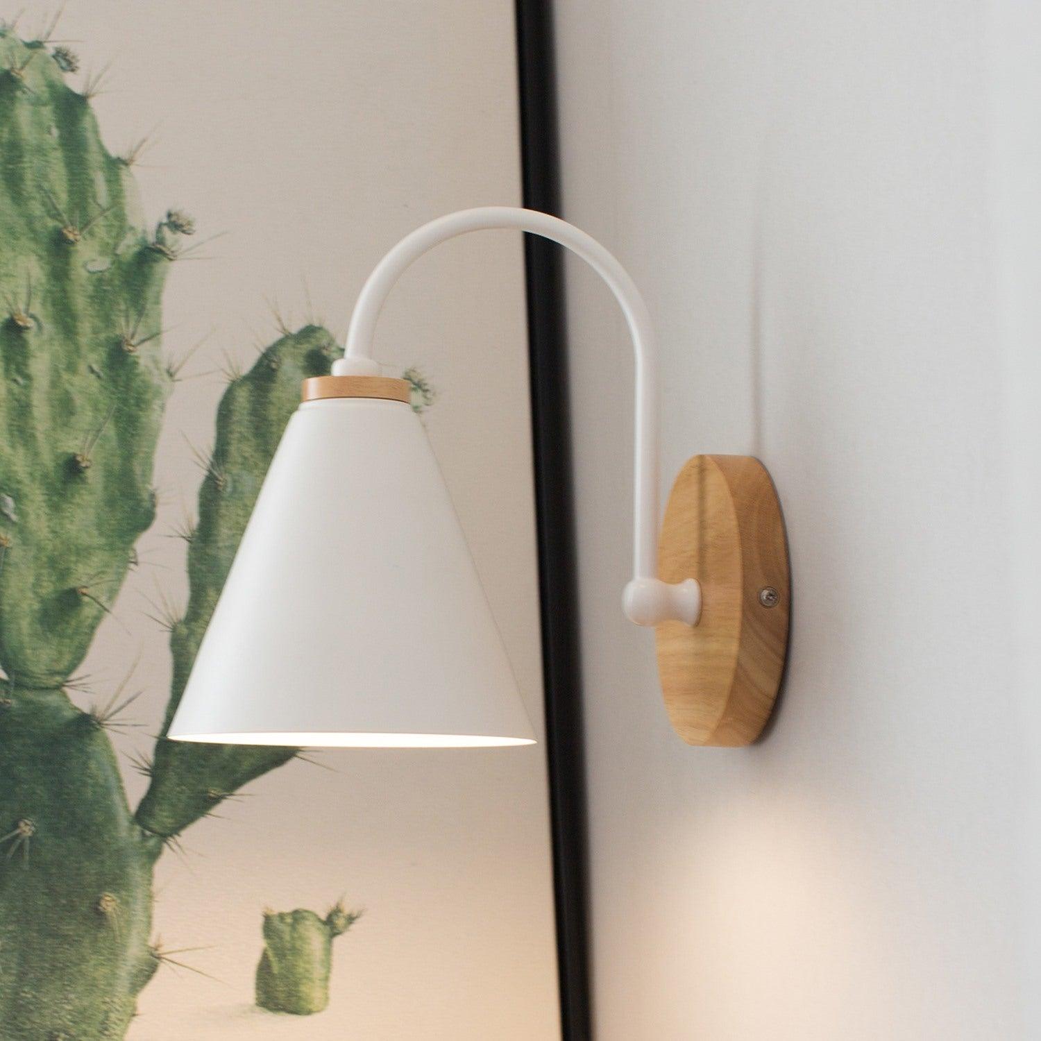 Seriva Wall Light