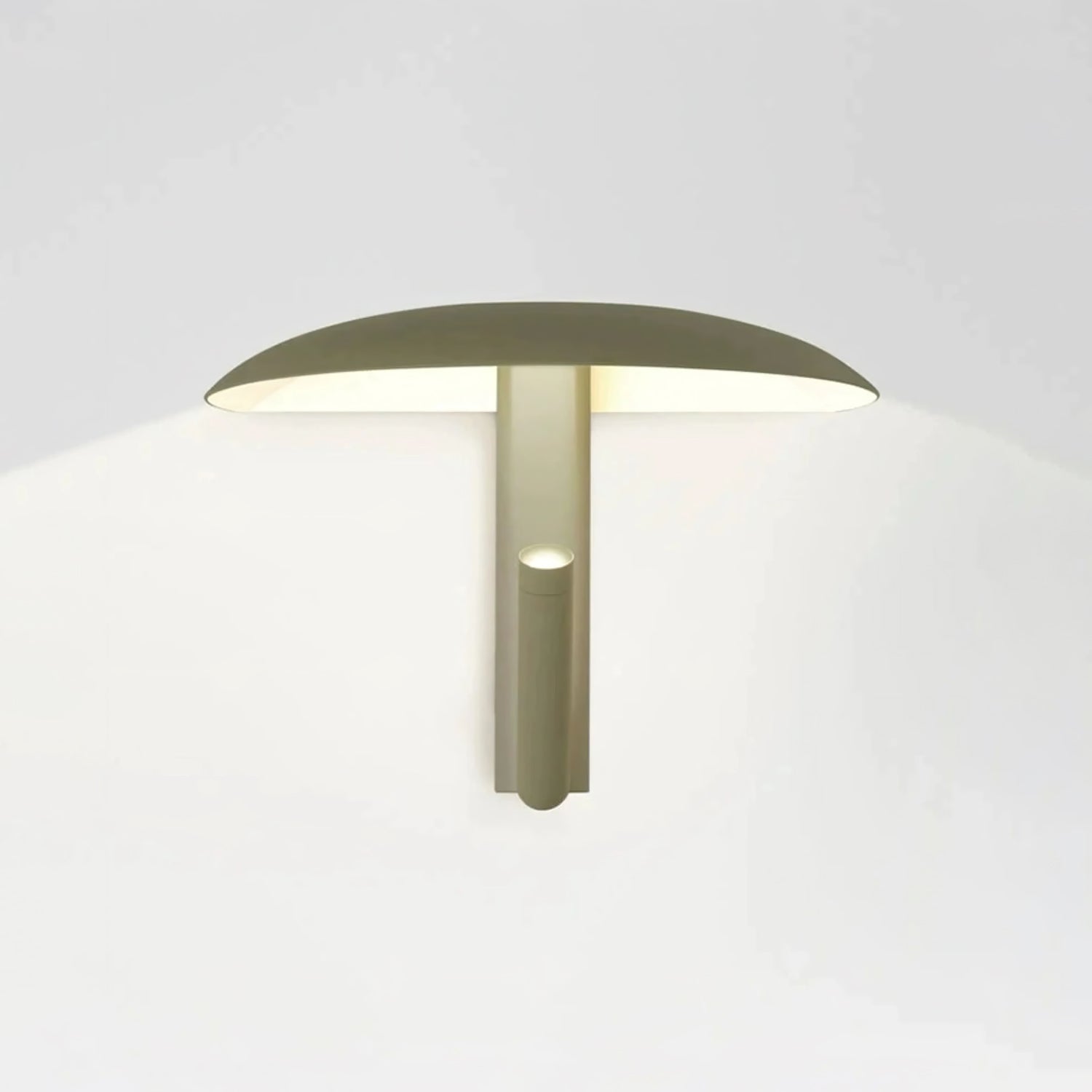 Kelzan Wall Light