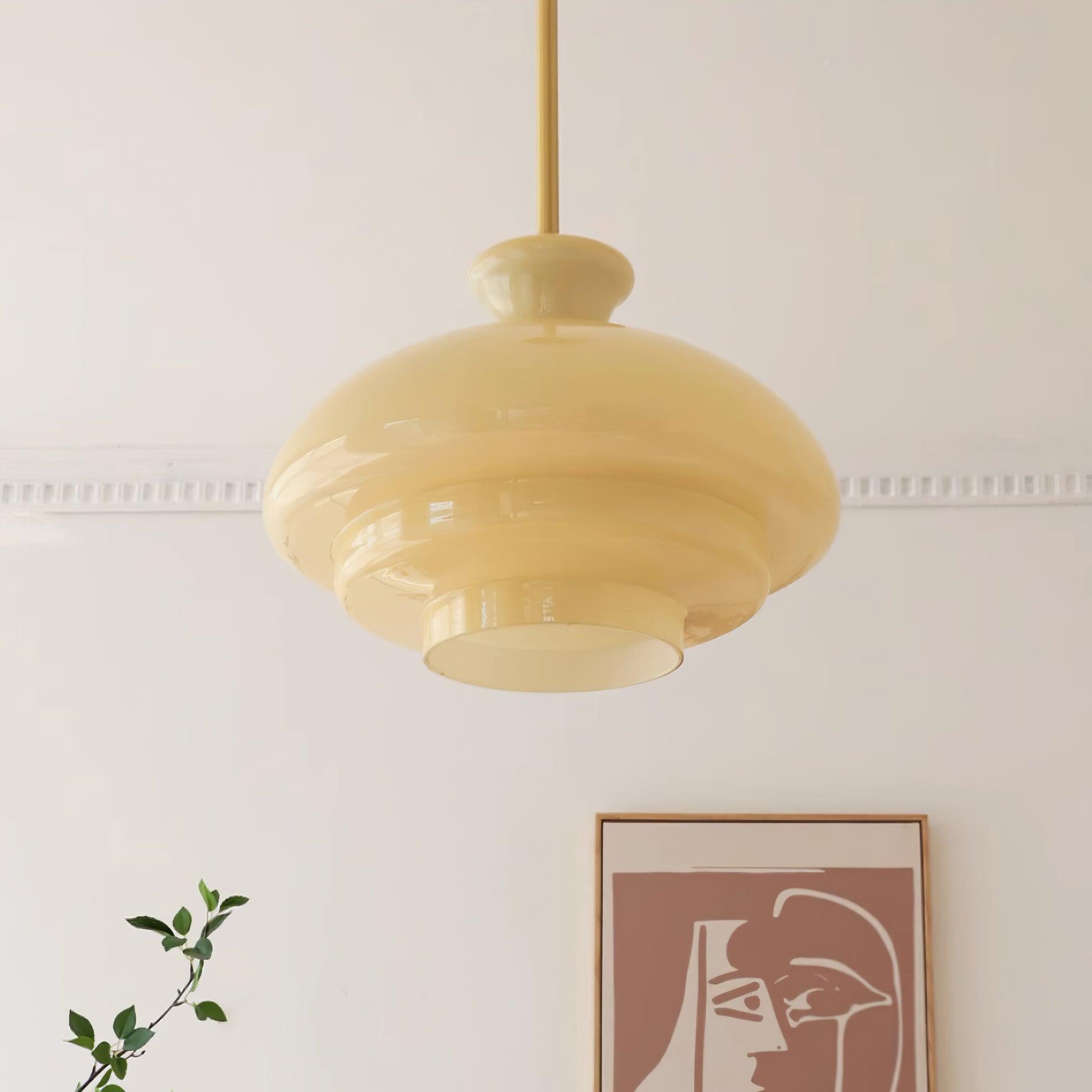 Voamis Pendant Light