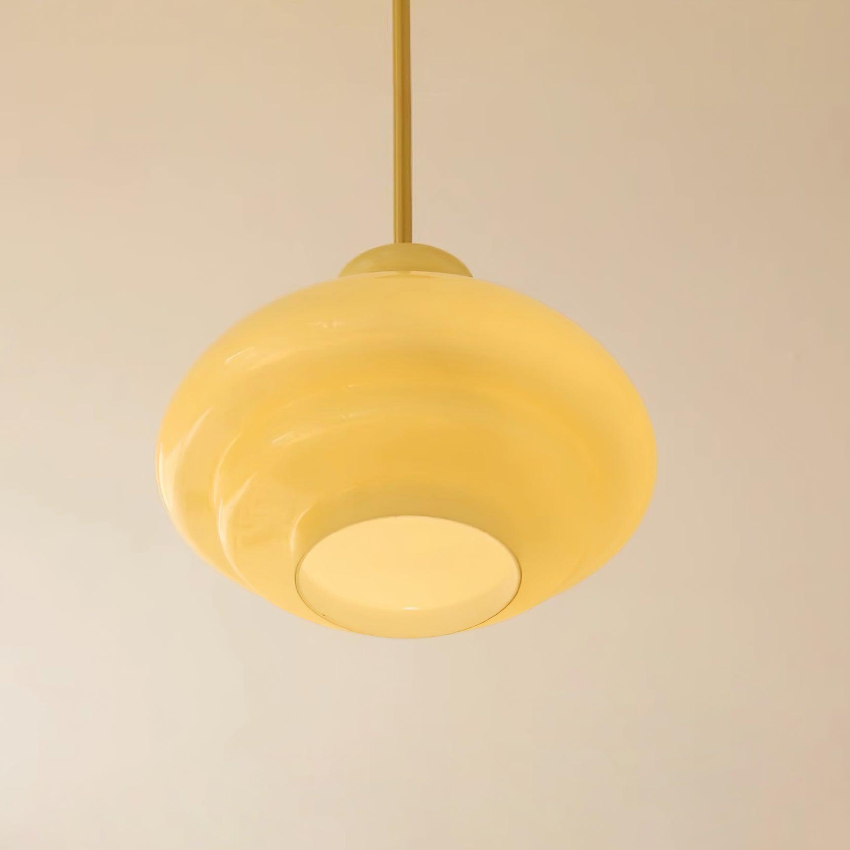 Voamis Pendant Light