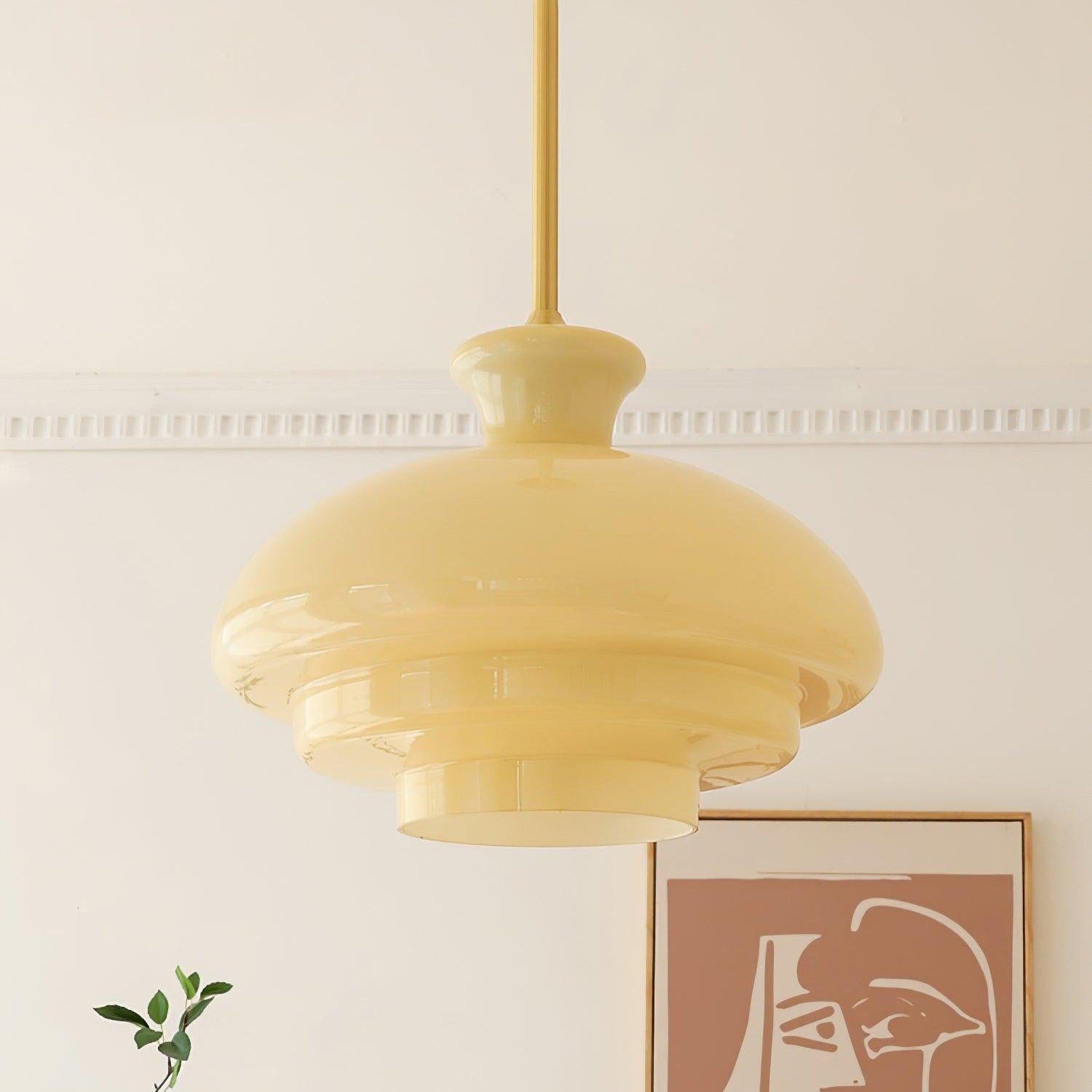 Voamis Pendant Light